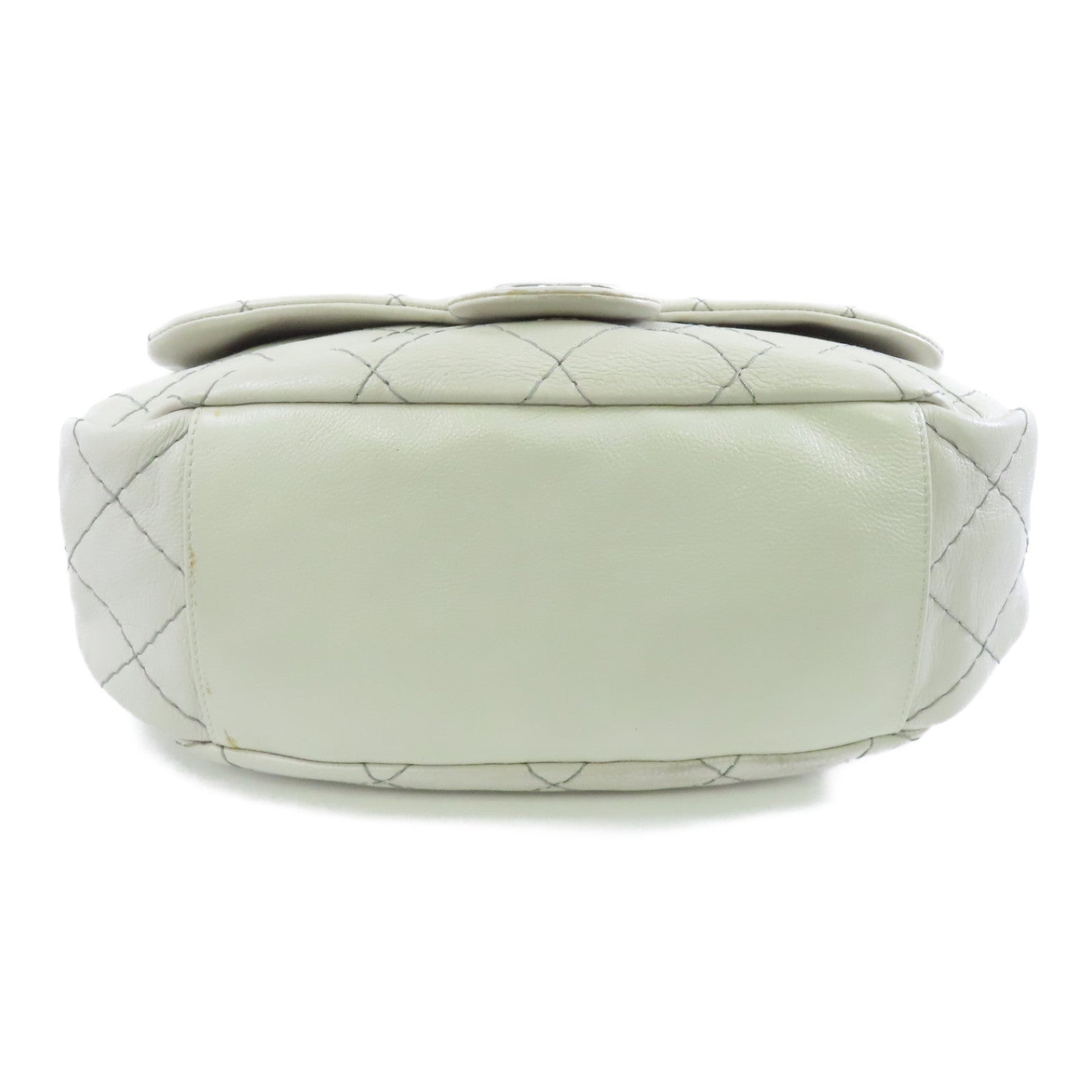 CHANEL 牛皮皮革Shoulder Bag銀扣肩背袋白色