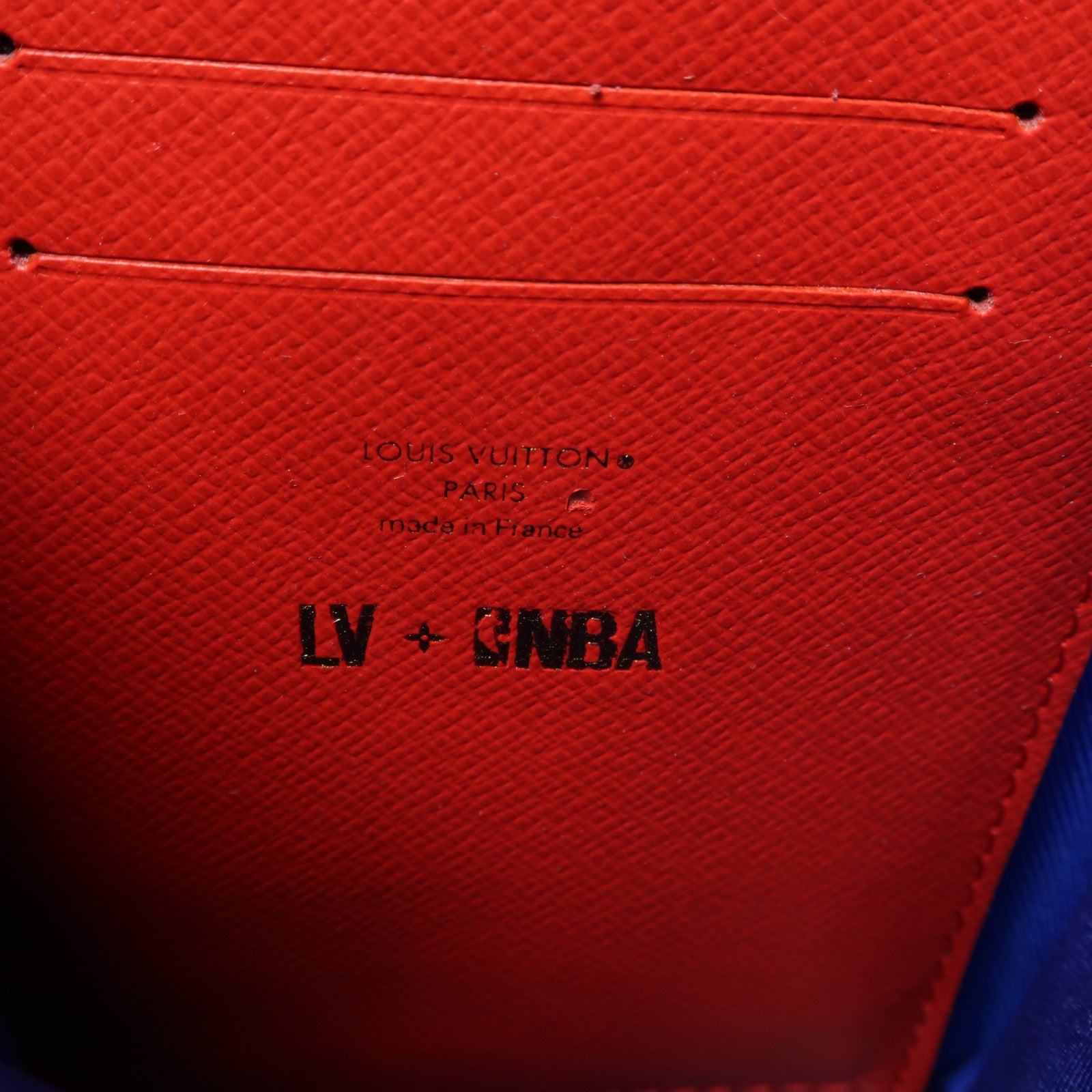 LOUIS VUITTON Monogram/皮革LV x NBA Soft Trunk金扣鏈帶肩背袋棕色/白色