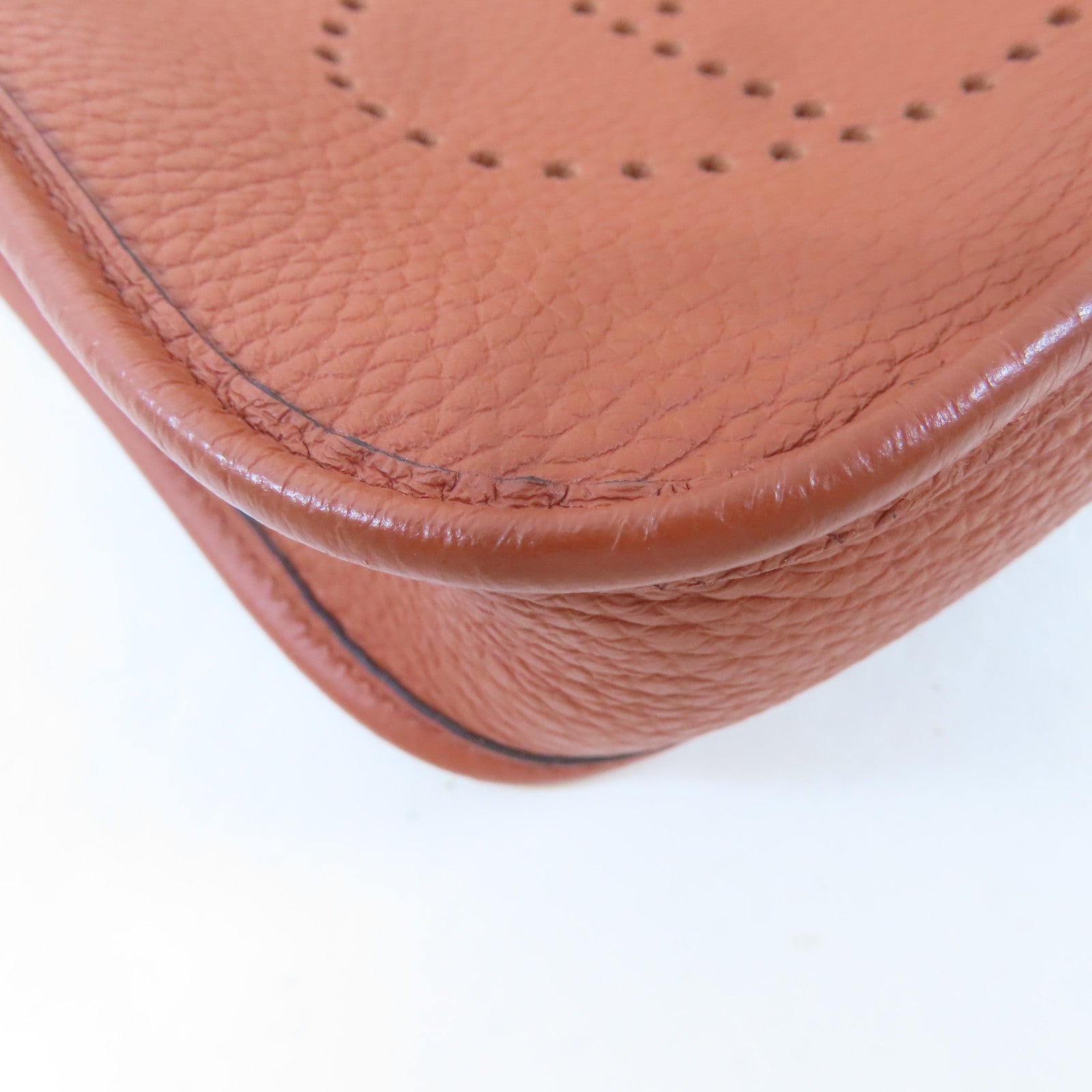 HERMES 【激減優惠】Clemence皮革Mini Evelyne銀扣肩背袋Cuivre/啡色