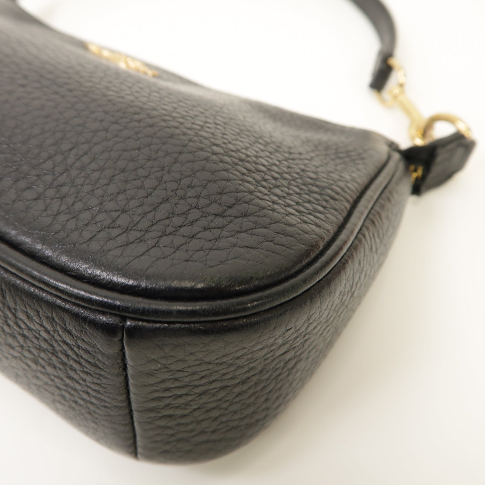 COACH 【激減優惠】牛皮皮革Shoulder Bag金扣肩背袋黒色