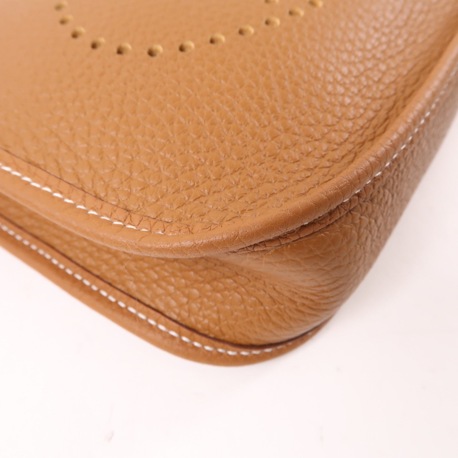 HERMES Clemence皮革Evelyne TPM銀扣肩背袋Gold棕色