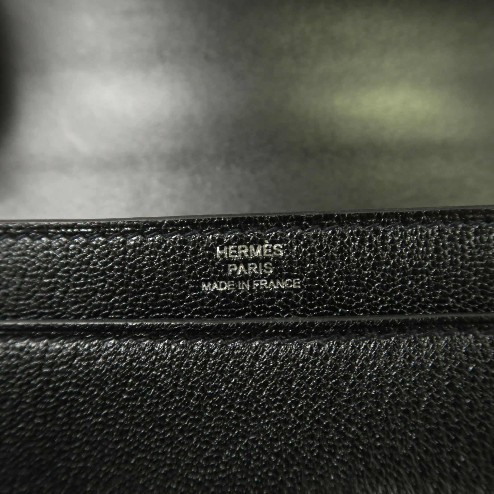 HERMES **【激減優惠】Chevre皮革Verrou Mini銀扣肩背袋黑色