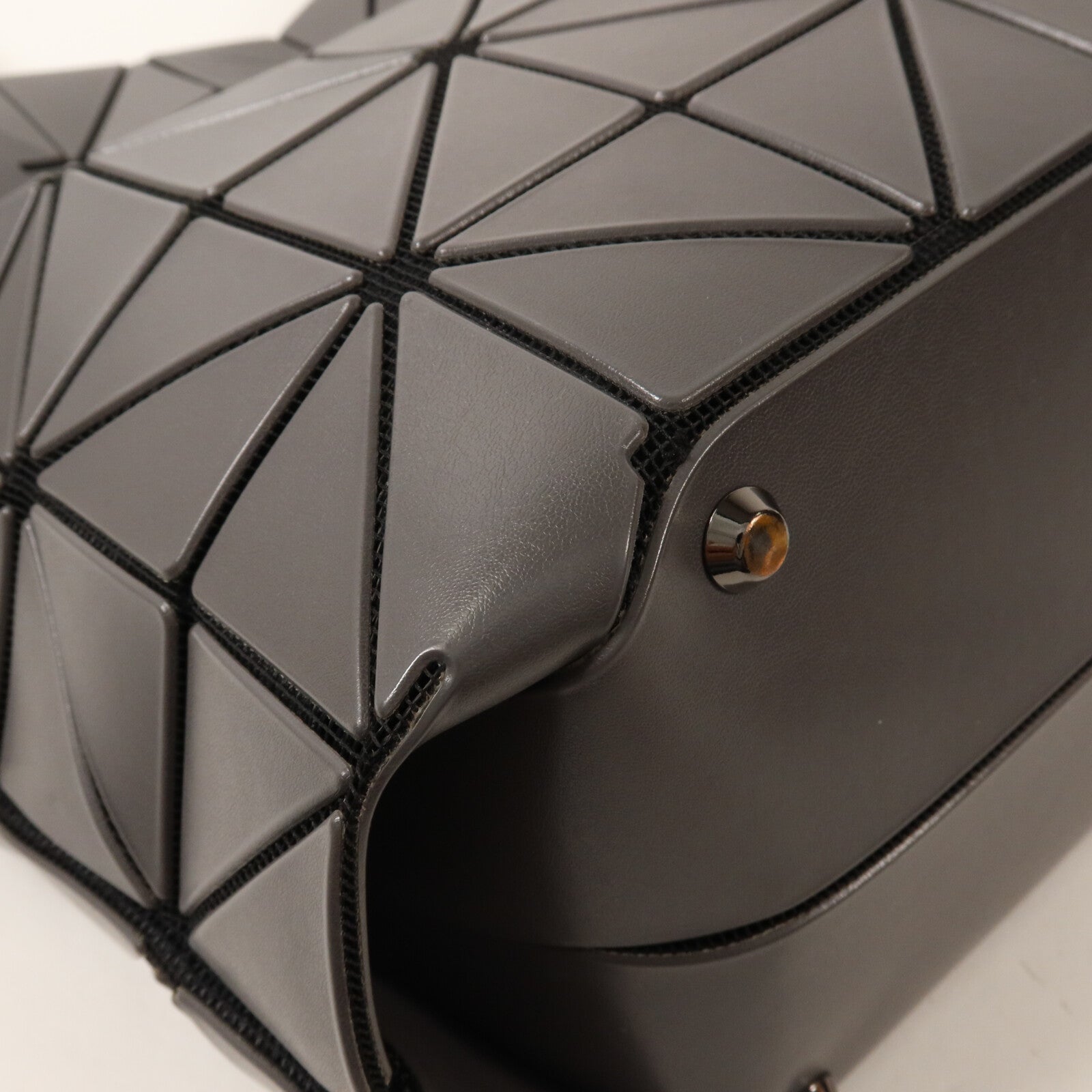 BAO BAO ISSEYMIYAKE PVC Medium Tote手挽袋