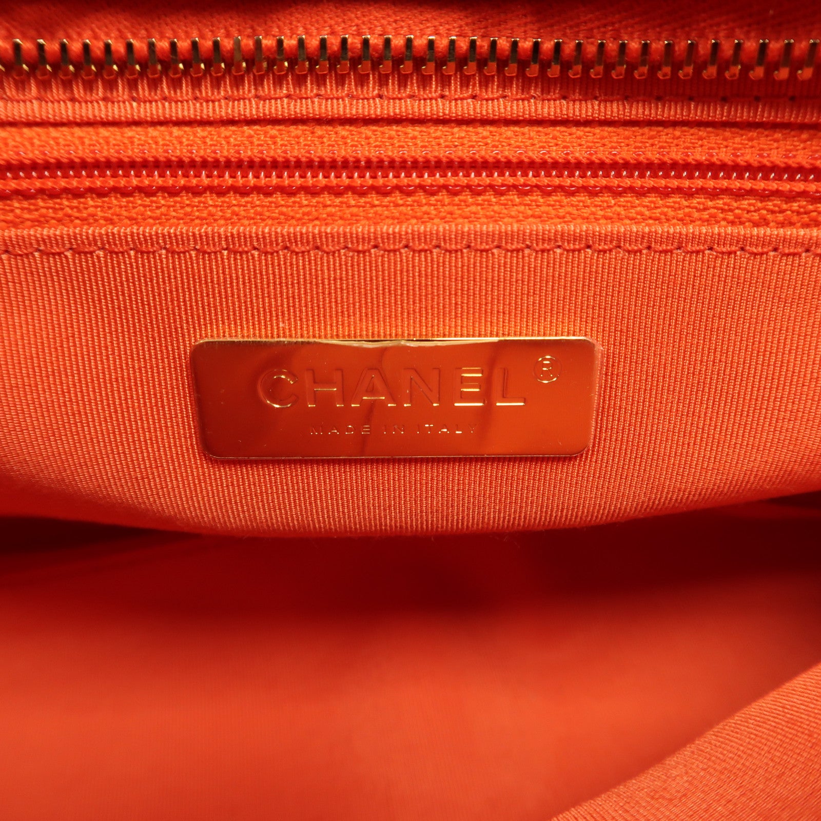 CHANEL 花呢Zipped Shoping Bag金扣手挽袋紅色
