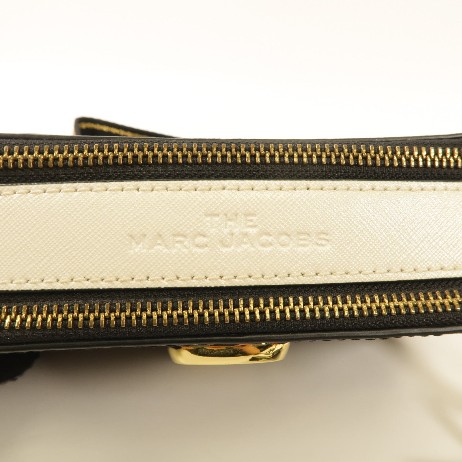 MARC JACOBS 牛皮皮革Shoulder Bag金扣肩背袋