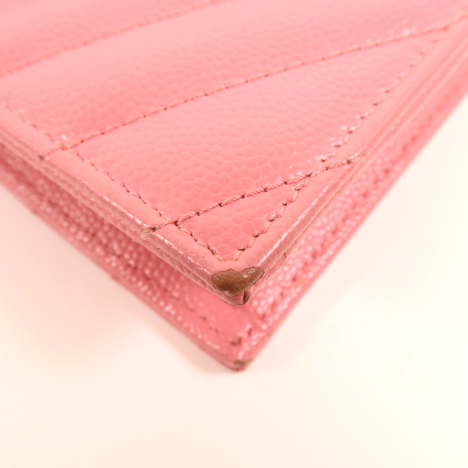 YVES SAINT LAURENT 牛皮皮革WOC金扣肩背袋