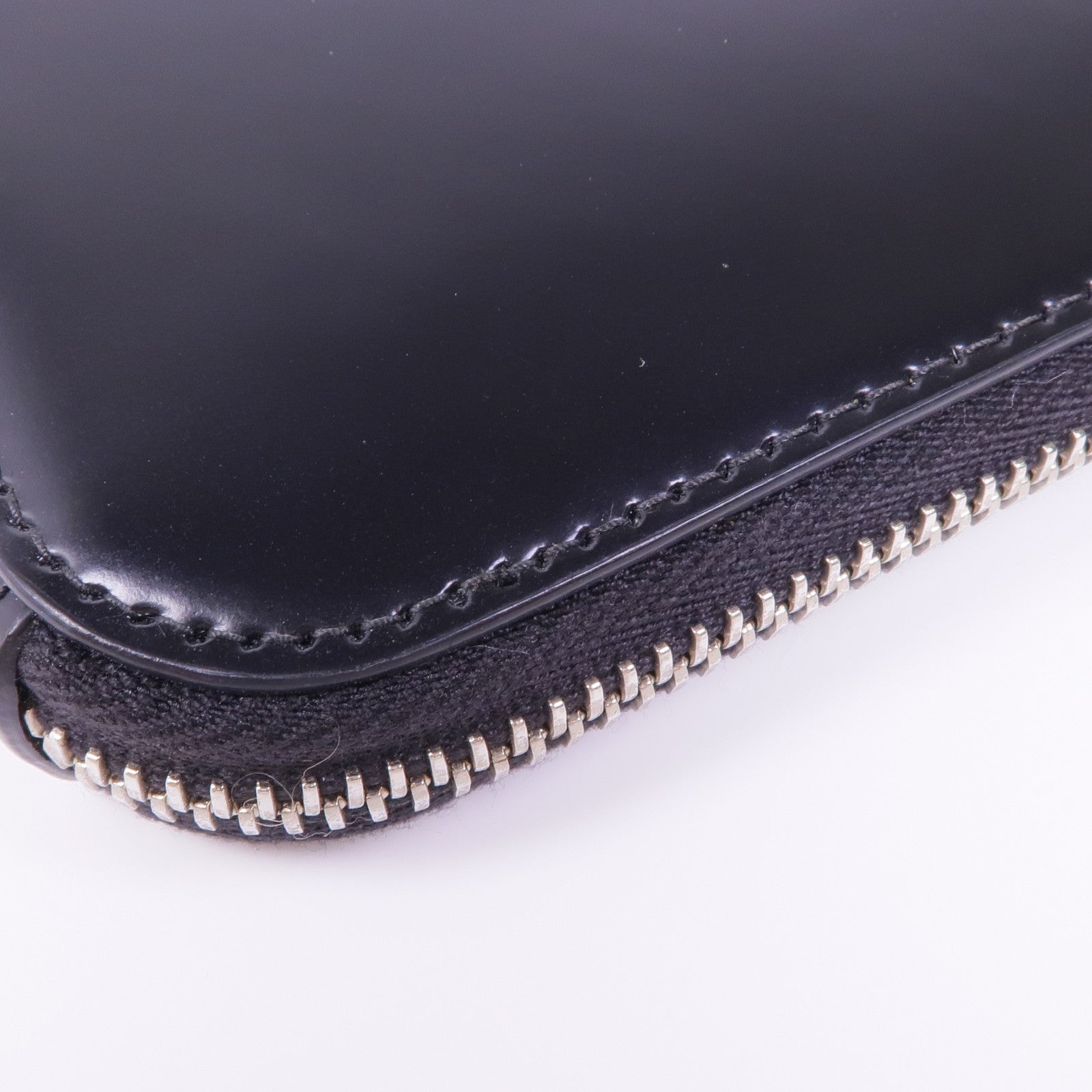 PRADA 牛皮皮革Triangle Mini Pouch銀扣鏈帶肩背袋