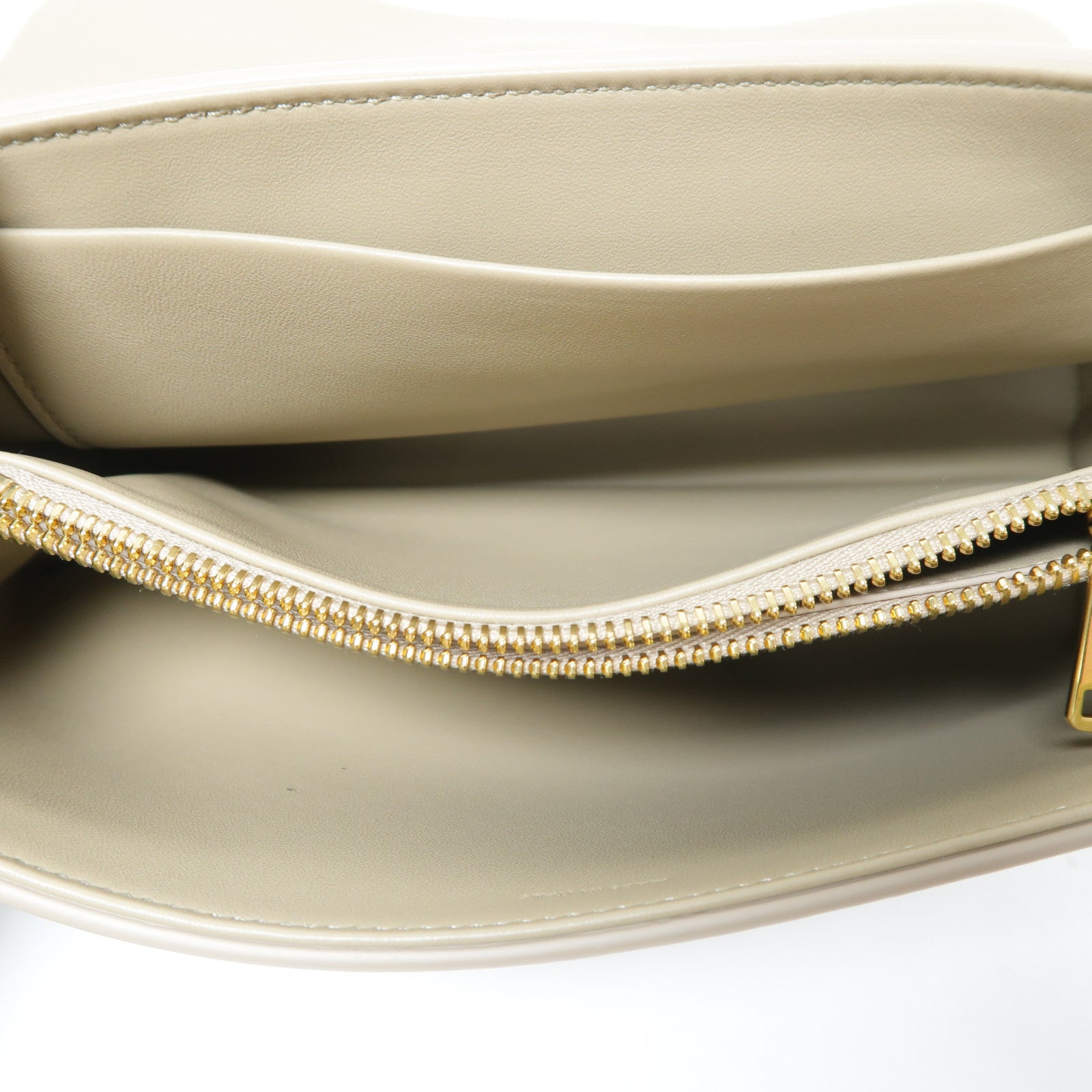 CELINE 牛皮皮革Shoulder Bag金扣鏈帶肩背袋