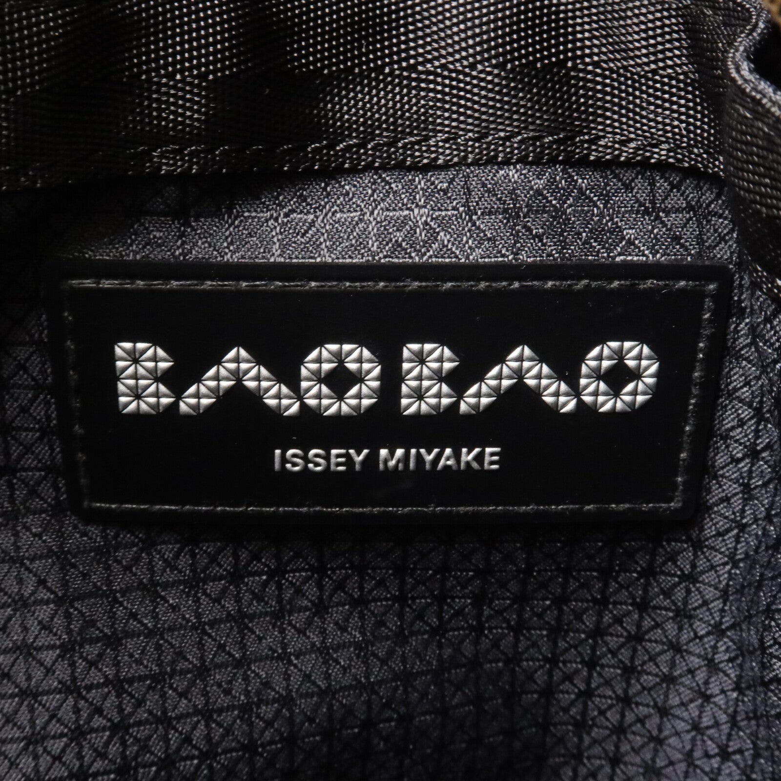 BAO BAO ISSEYMIYAKE PVC Medium Tote手挽袋