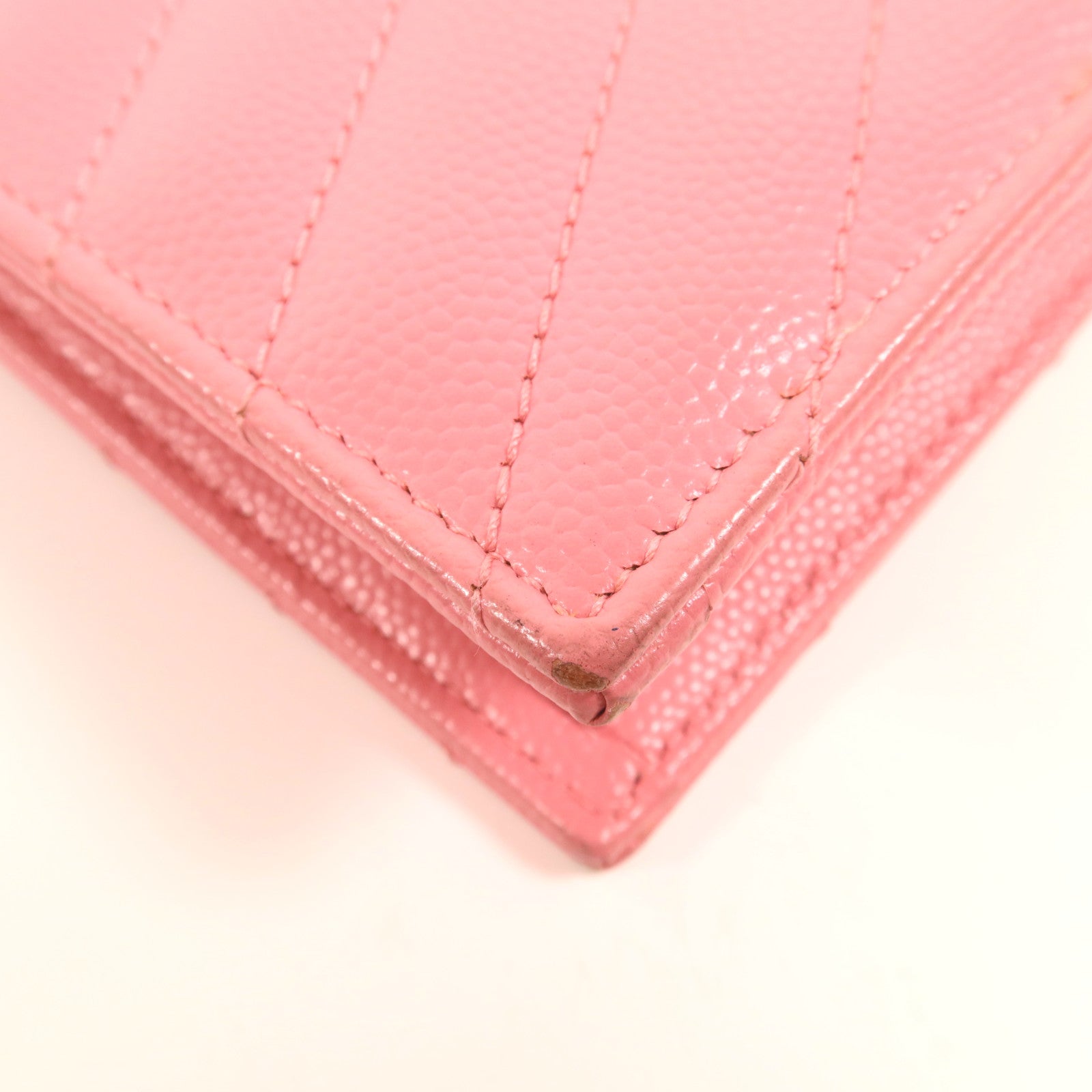 YVES SAINT LAURENT 牛皮皮革WOC金扣肩背袋