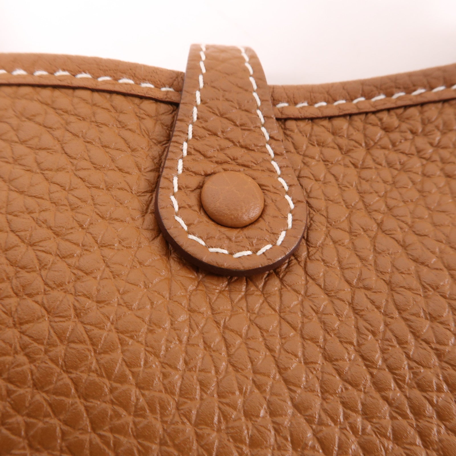HERMES Clemence皮革Evelyne TPM銀扣肩背袋Gold棕色