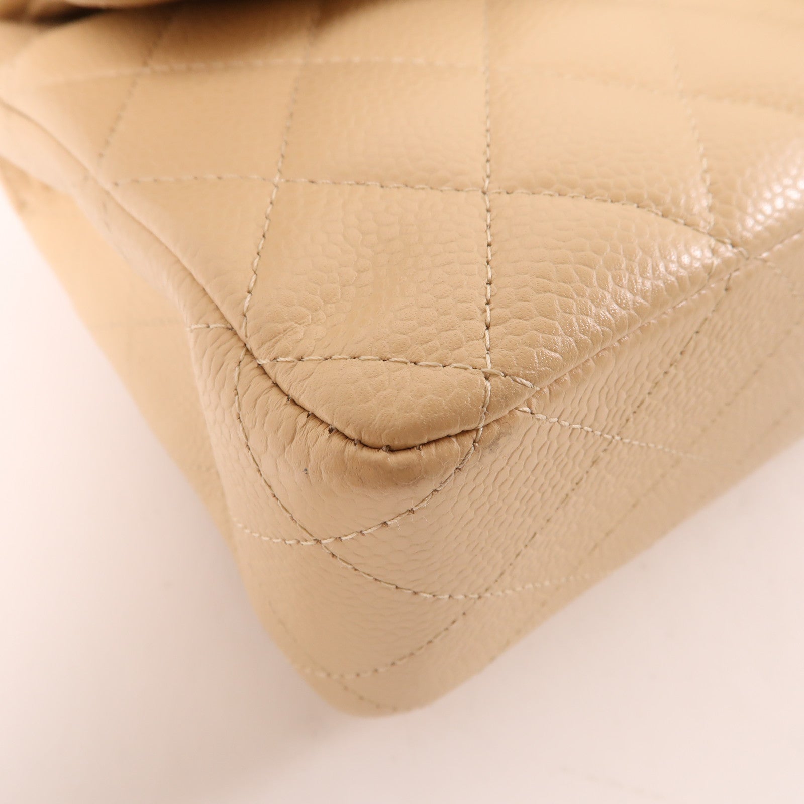 CHANEL 牛皮皮革Classic 25金扣肩背袋米色