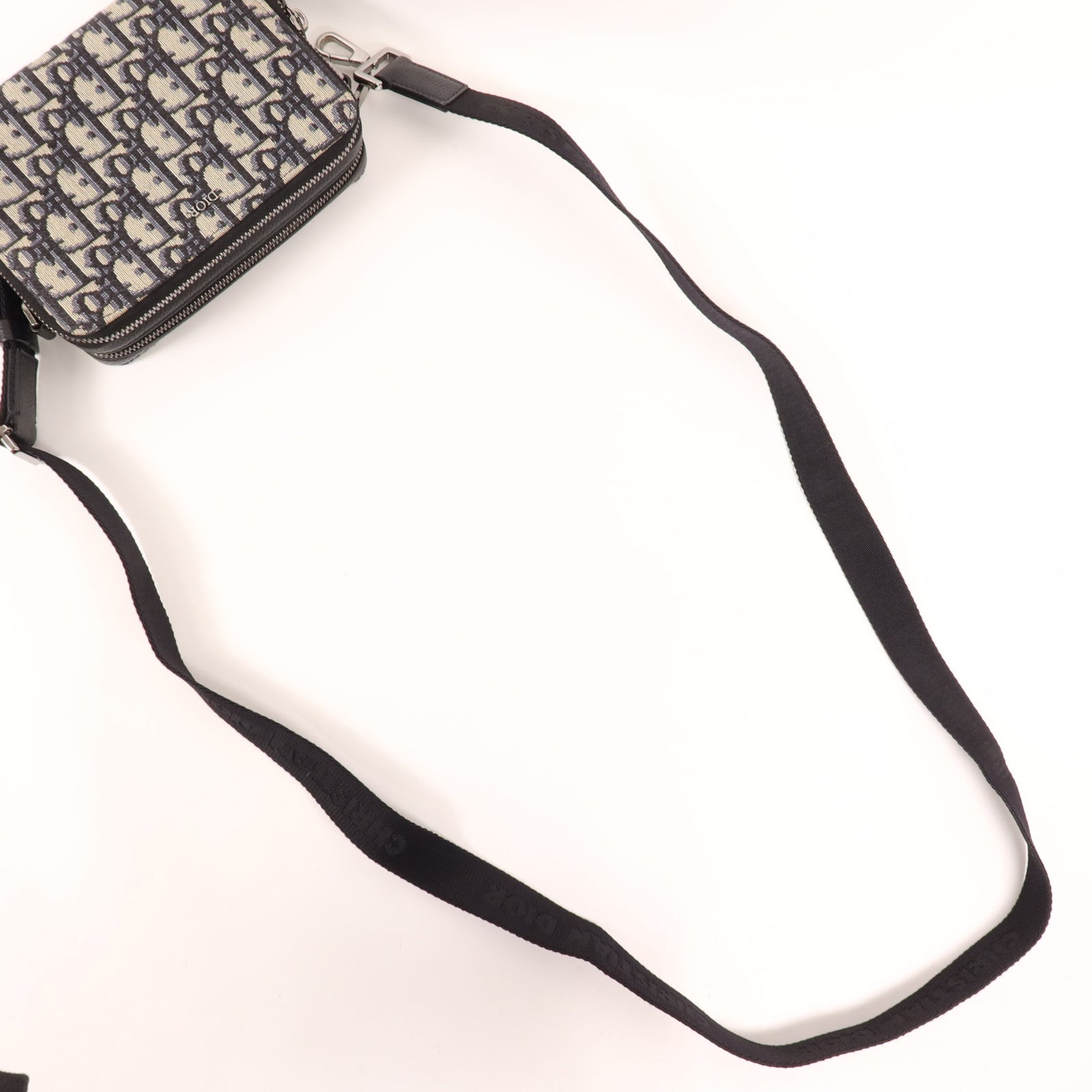 Dior 帆布Zipped Pouch With Strap銀扣肩背袋