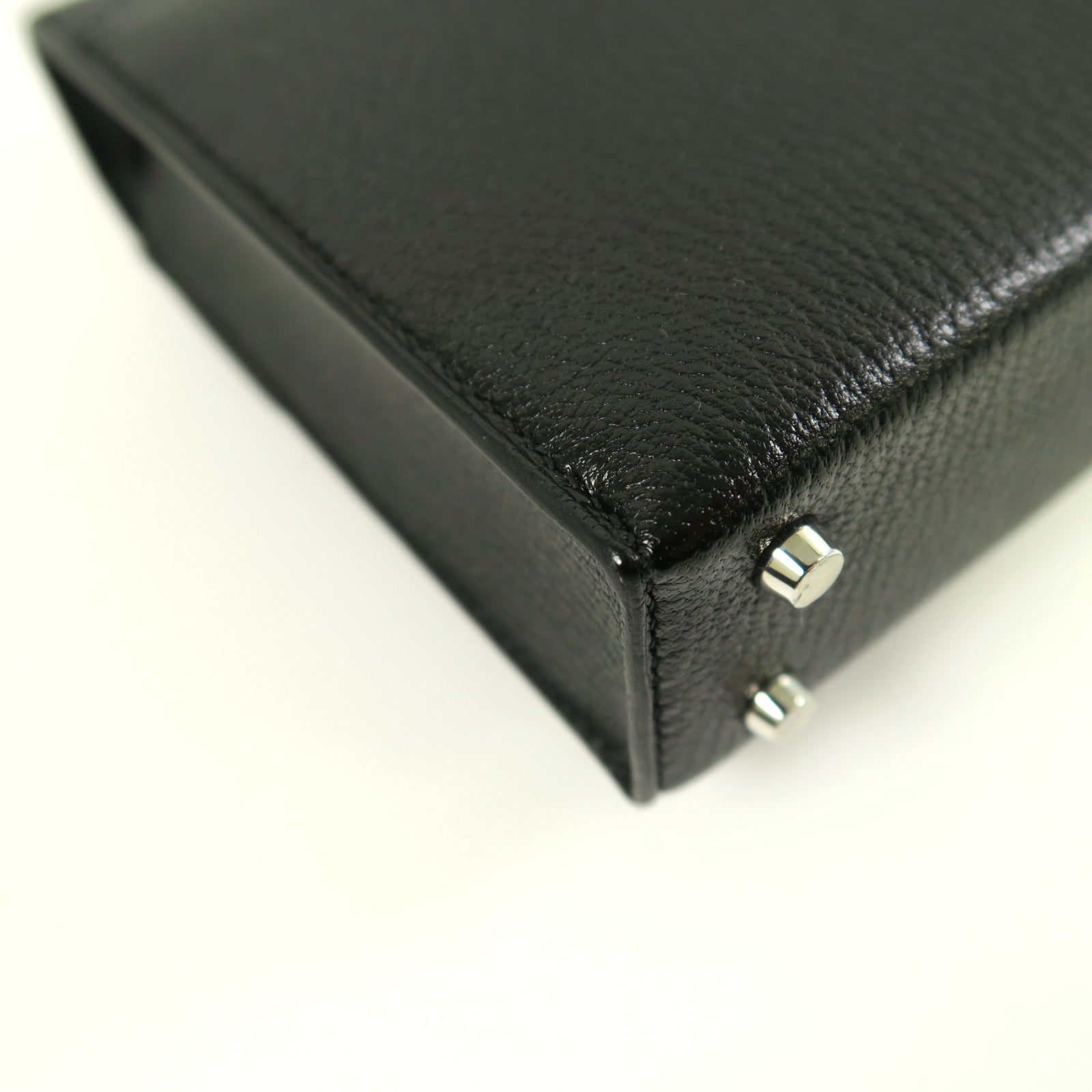 HERMES **【激減優惠】Chevre皮革Verrou Mini銀扣肩背袋黑色