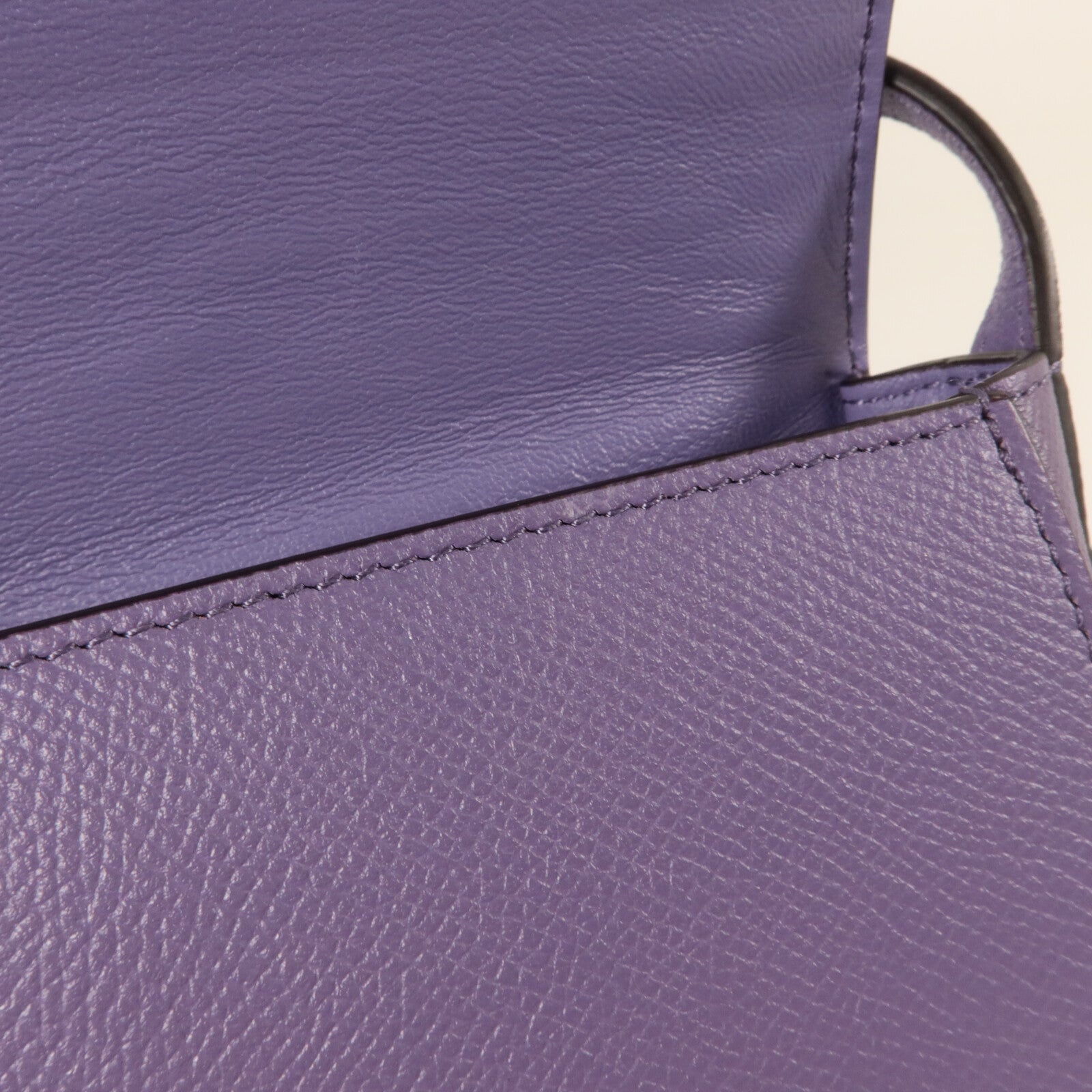 CELINE 牛皮皮革Trotteur Small肩背袋
