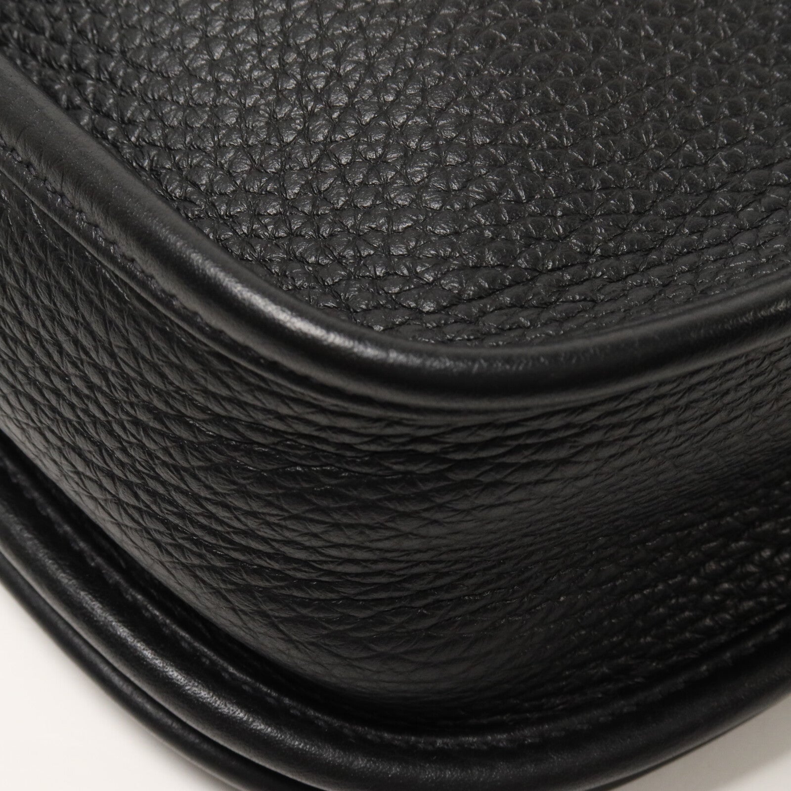 HERMES Clemence皮革Evelyne PM 肩背袋Noir