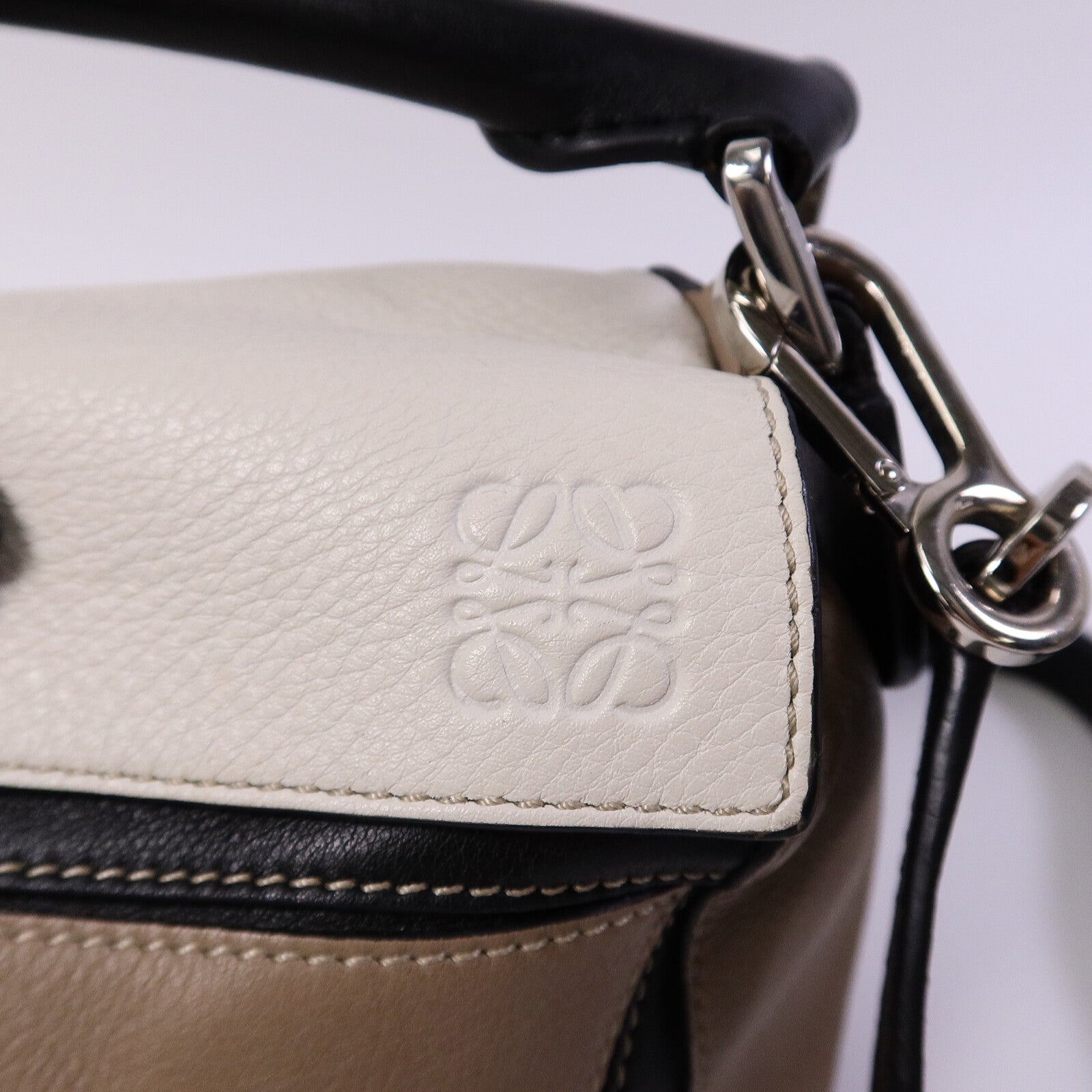 LOEWE 牛皮皮革Puzzle Small手挽肩背兩用袋