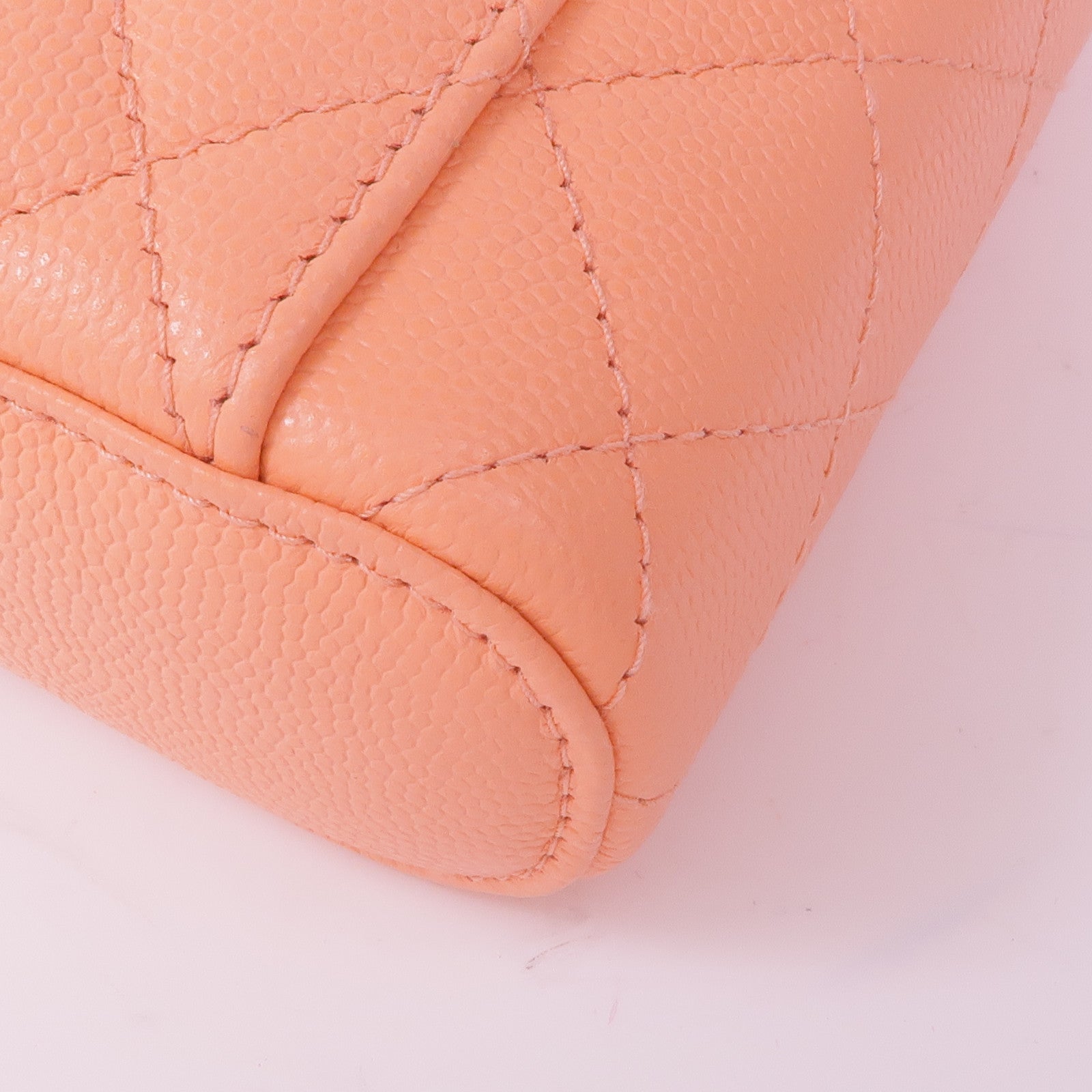 CHANEL 牛皮皮革Chain Shoulder金扣鏈帶肩背袋