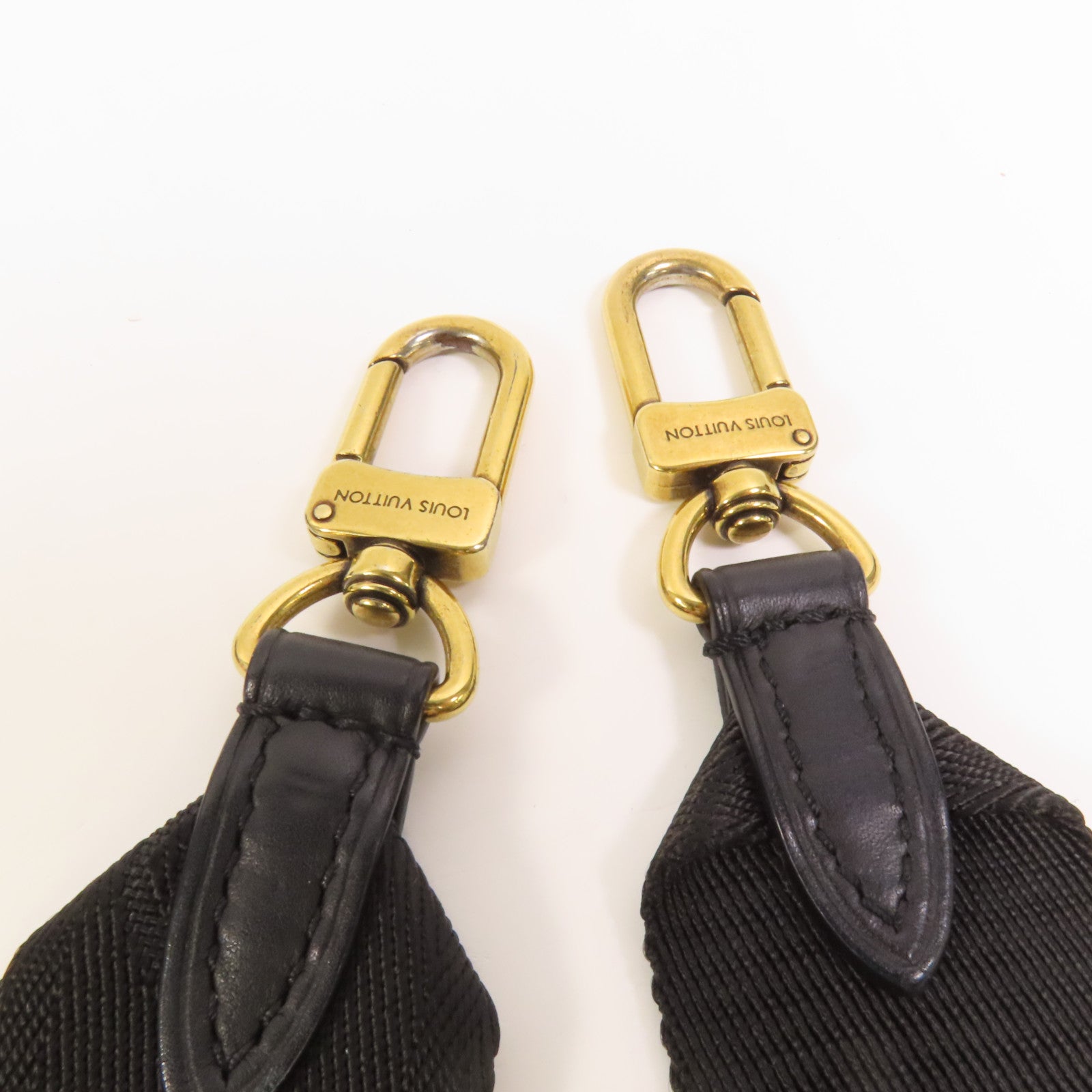 LOUIS VUITTON 牛皮皮革New Wave金扣手挽肩背兩用袋
