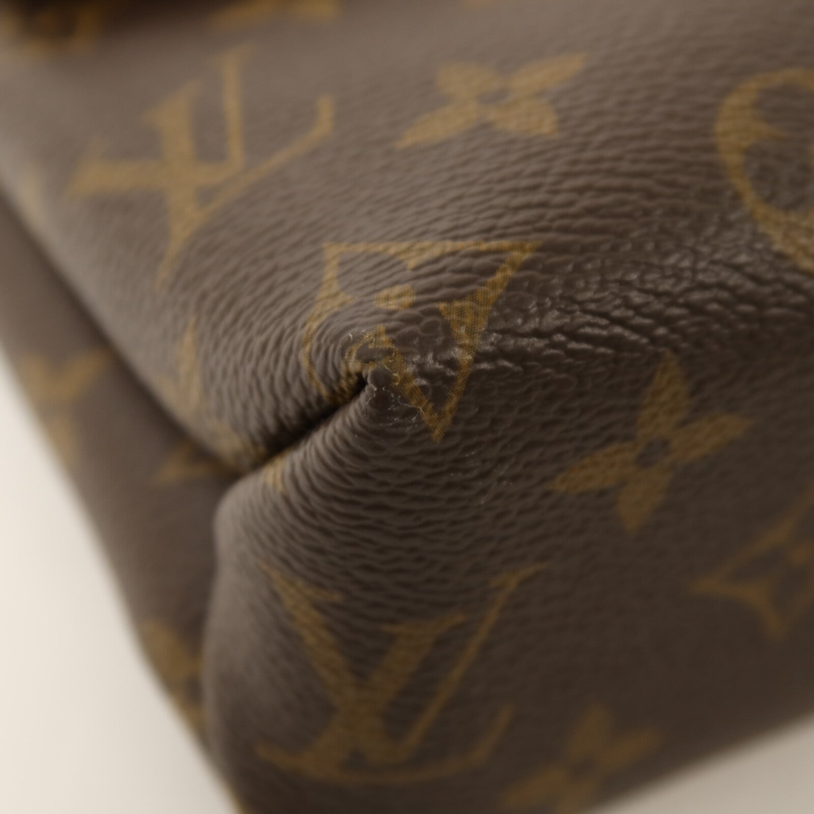 LOUIS VUITTON Monogram Saint Placide金扣鏈帶肩背袋