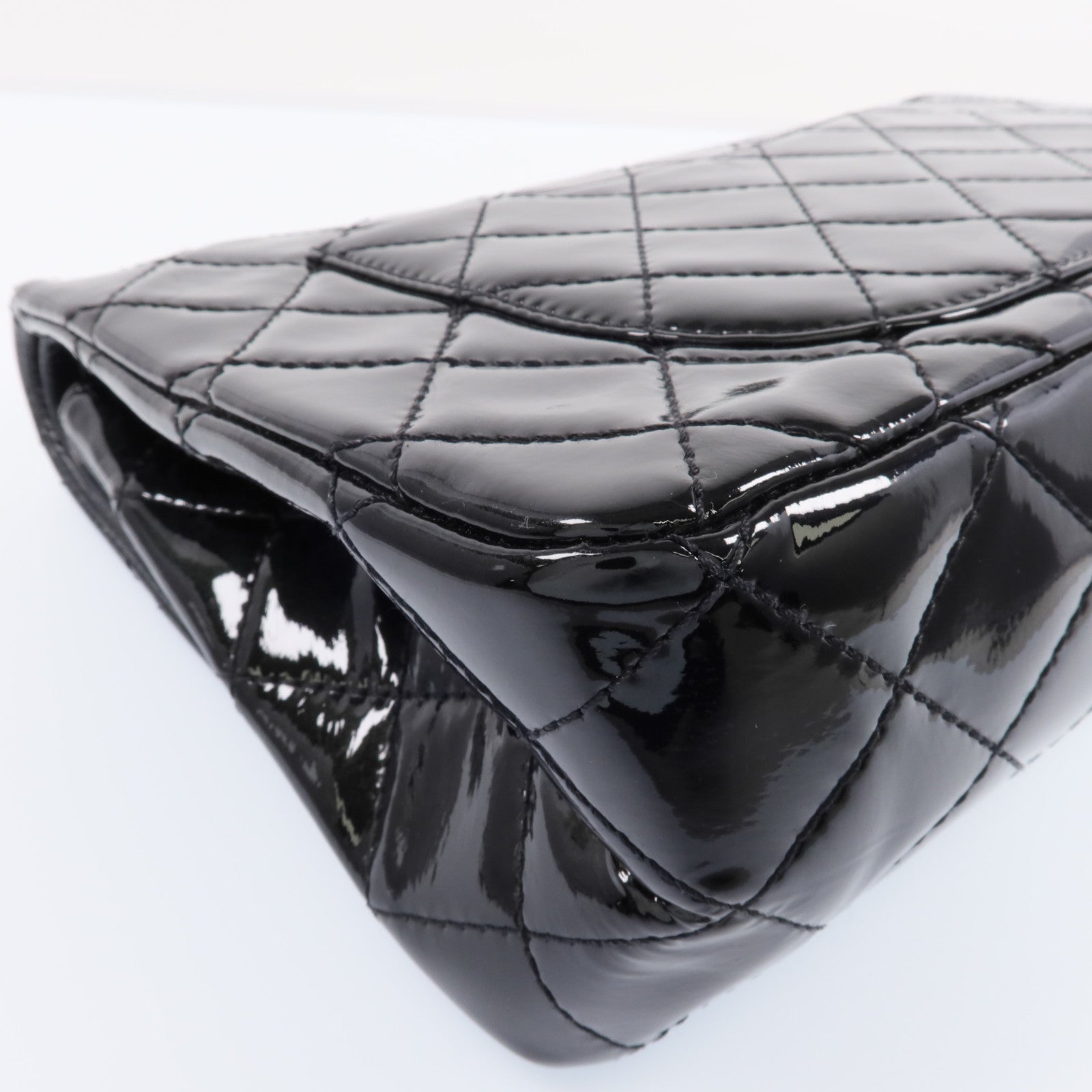 CHANEL 漆皮皮革2.55 Jumbo銀扣鏈帶肩背袋
