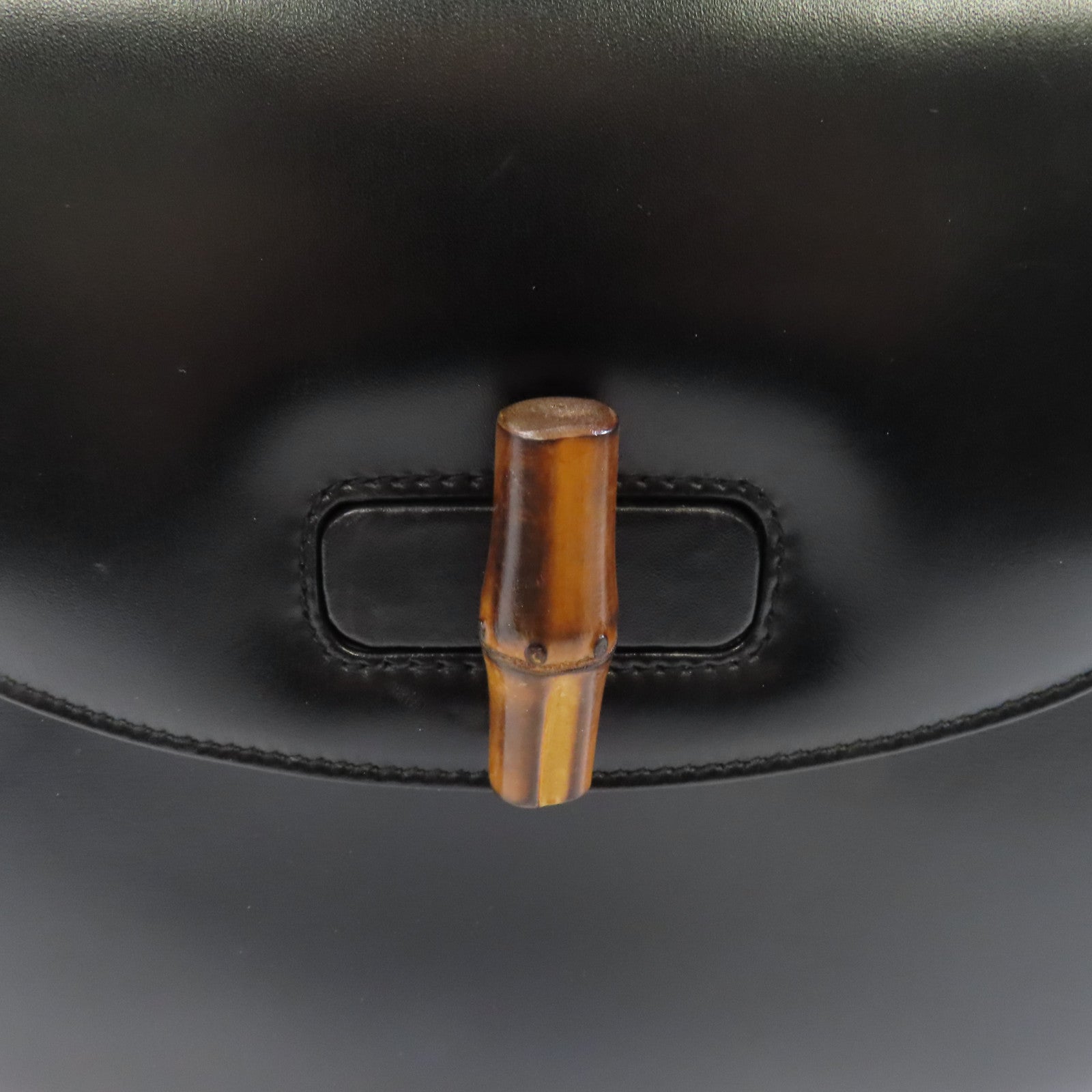 GUCCI 牛皮皮革Bamboo Shoulder Bag金扣肩背袋黑色