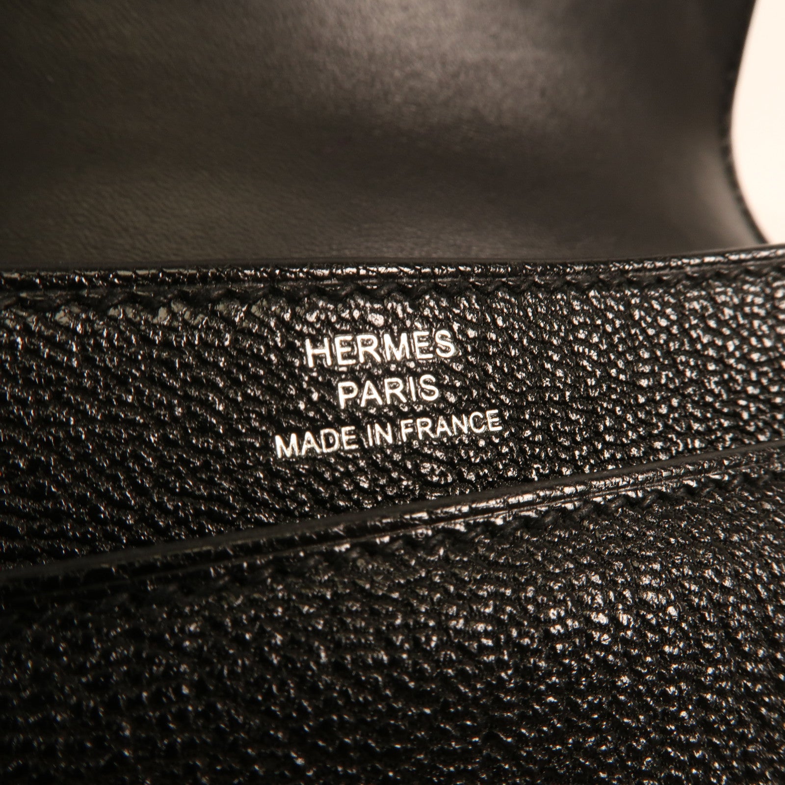 HERMES Chevre皮革Mini Verrou銀扣肩背袋