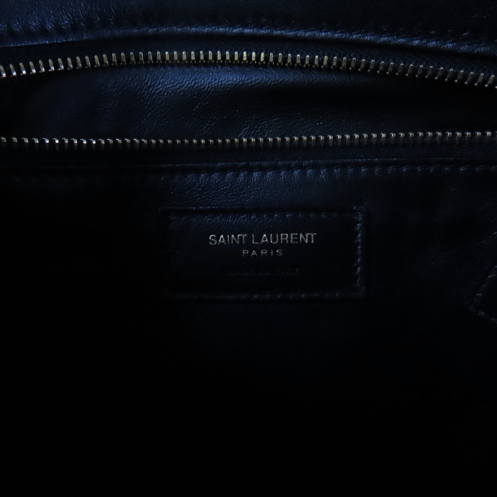 SAINT LAURENT 牛皮皮革Carre Satchel金扣肩背袋