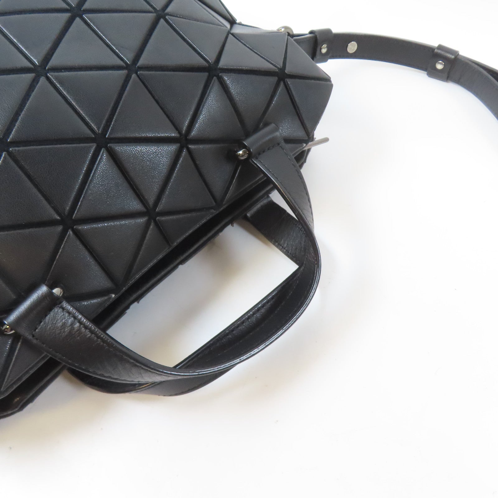 ISSEY MIYAKE 牛皮皮革BAO BAO 2 Way Shoulder手挽肩背兩用袋黑色