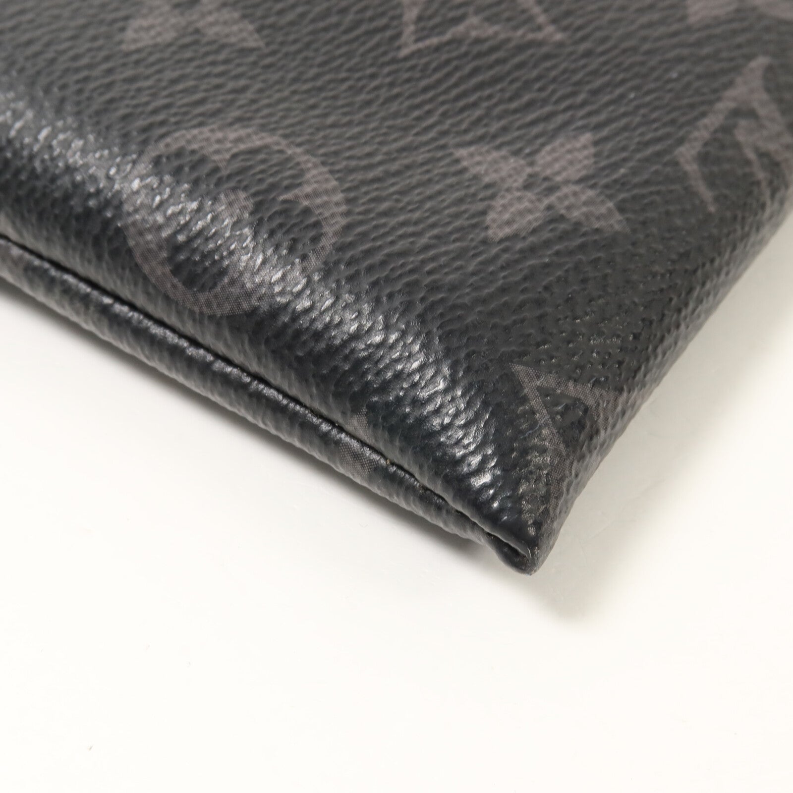 LOUIS VUITTON Monogram Eclipse Discovery Pochette手拿包