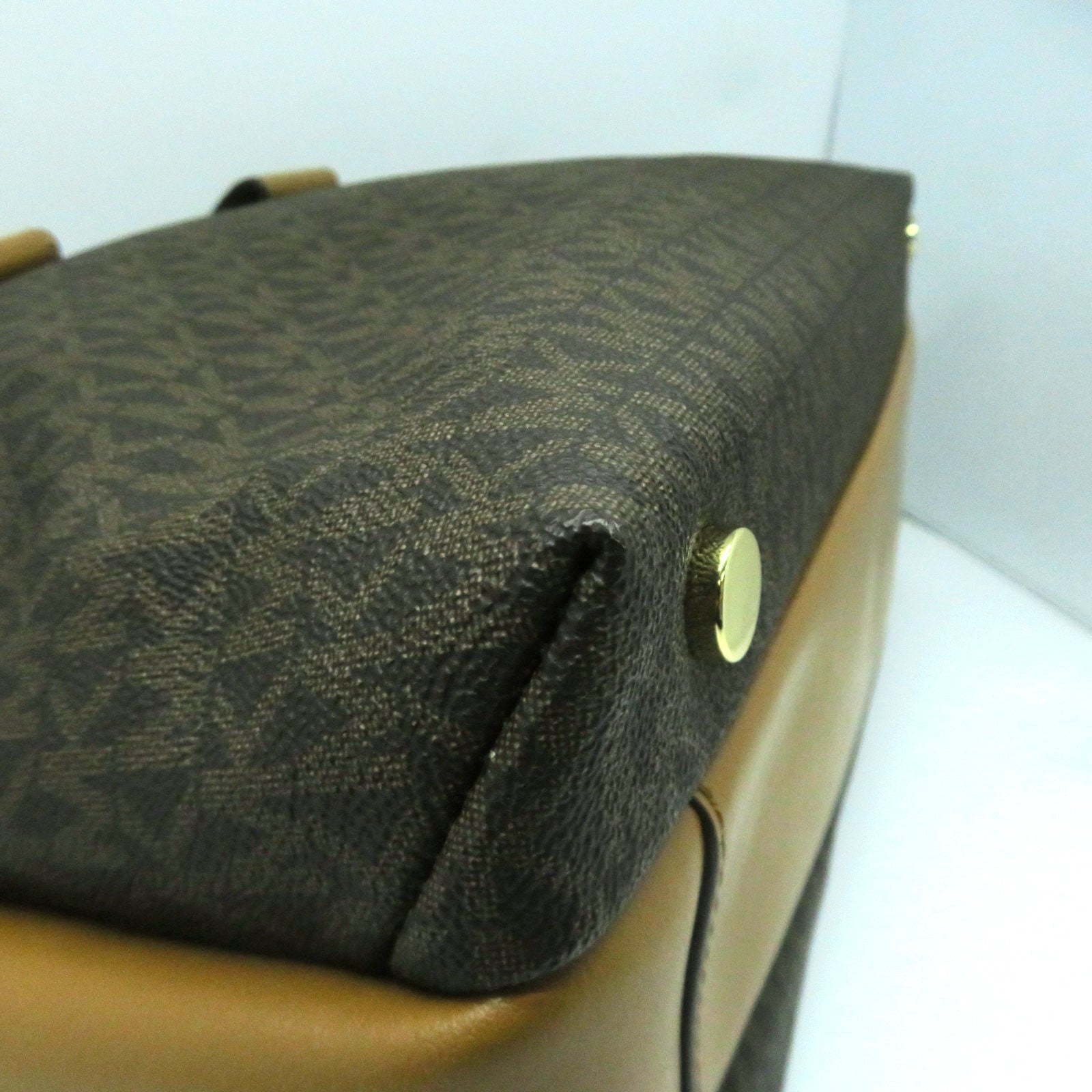 Michael Kors 【激減優惠】塗層帆布2way Shoulder Bag金扣手挽肩背兩用袋啡色