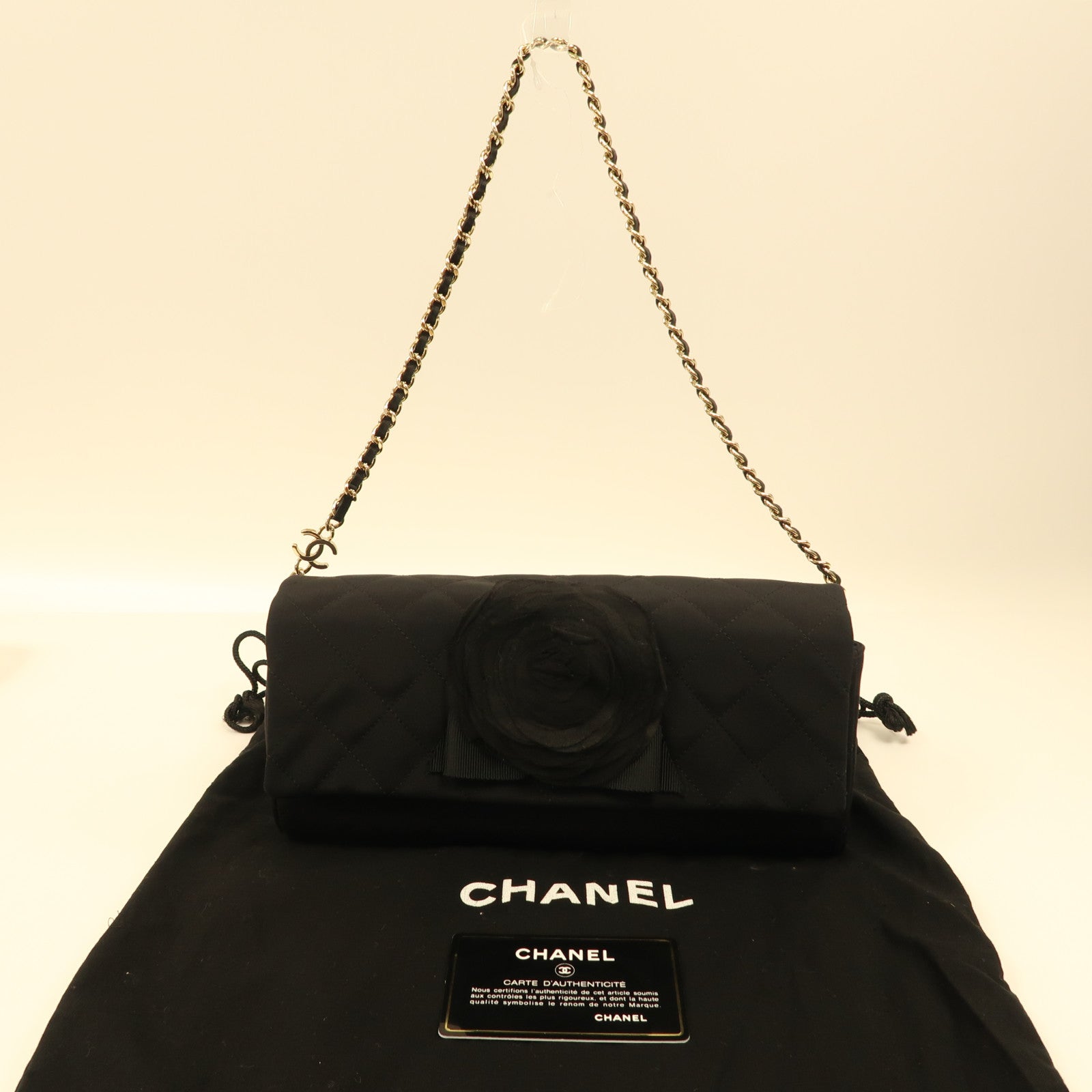 CHANEL 絲質Chain Shoulder金扣鏈帶肩背袋黑色