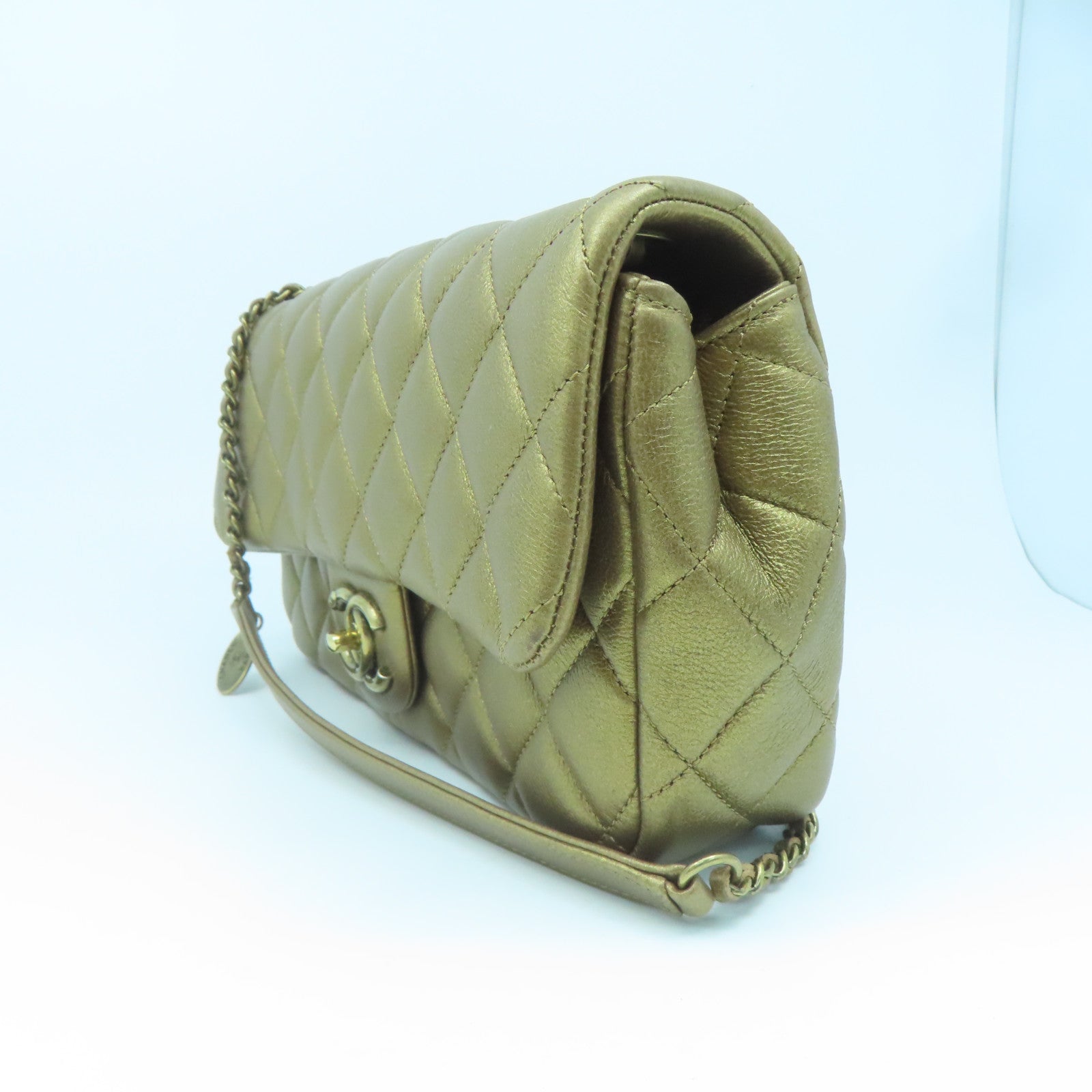 CHANEL rhombic cowhide leather Chain Shoulder gold buckle chain strap shoulder bag gold
