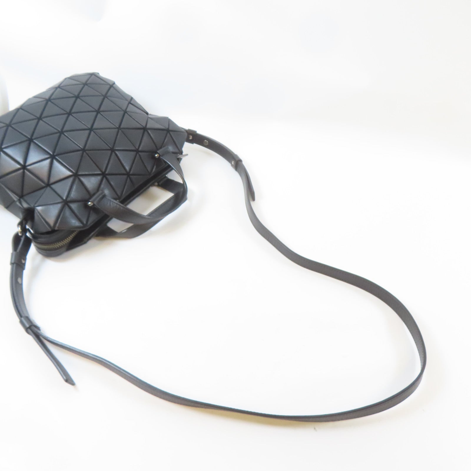 ISSEY MIYAKE 牛皮皮革BAO BAO 2 Way Shoulder手挽肩背兩用袋黑色
