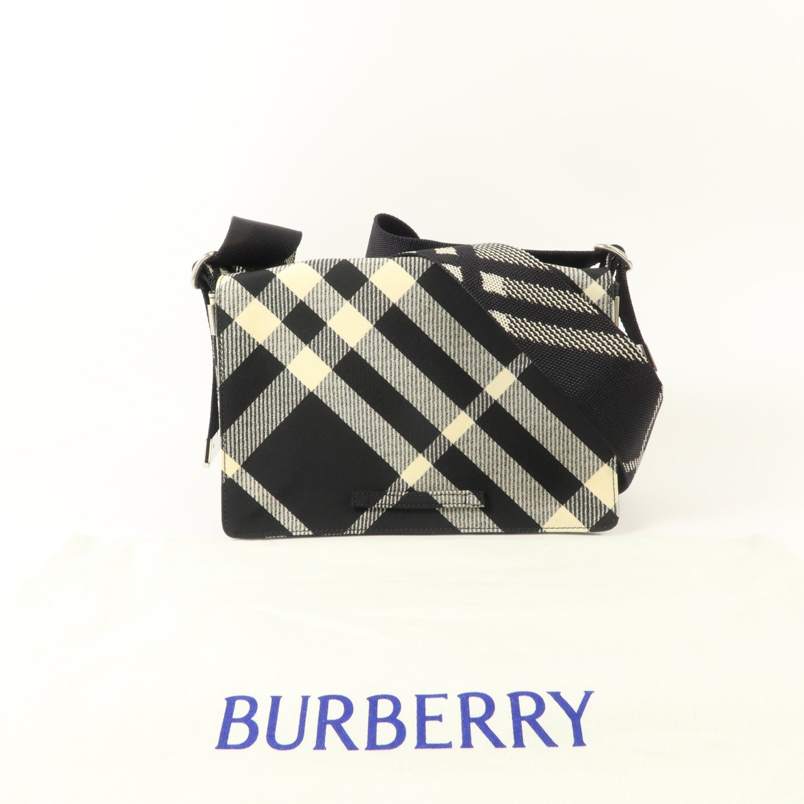 BURBERRY 帆布Trench Crossbody Bag肩背袋