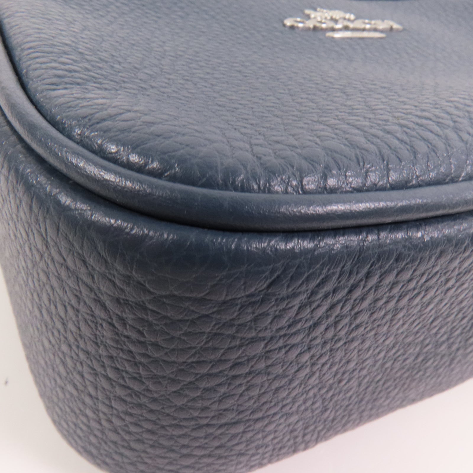 COACH 牛皮皮革Shoulder Bag銀扣肩背袋