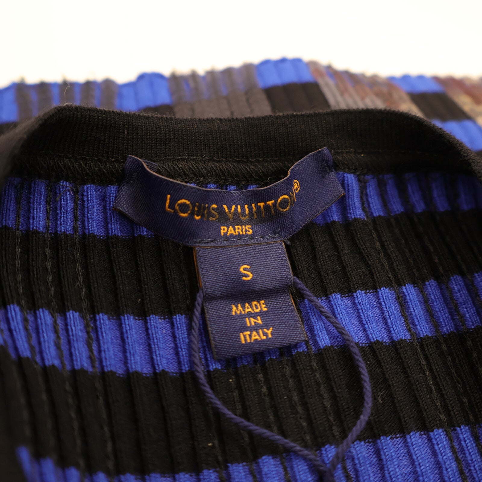 LOUIS VUITTON Sequined Striped Cardigan外套