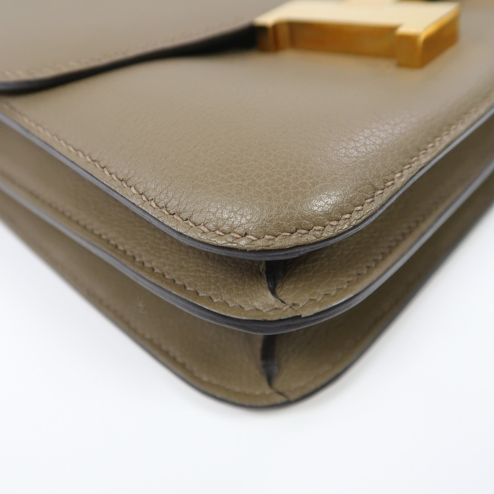 HERMES Evercolor皮革Constance 24金扣肩背袋Origan