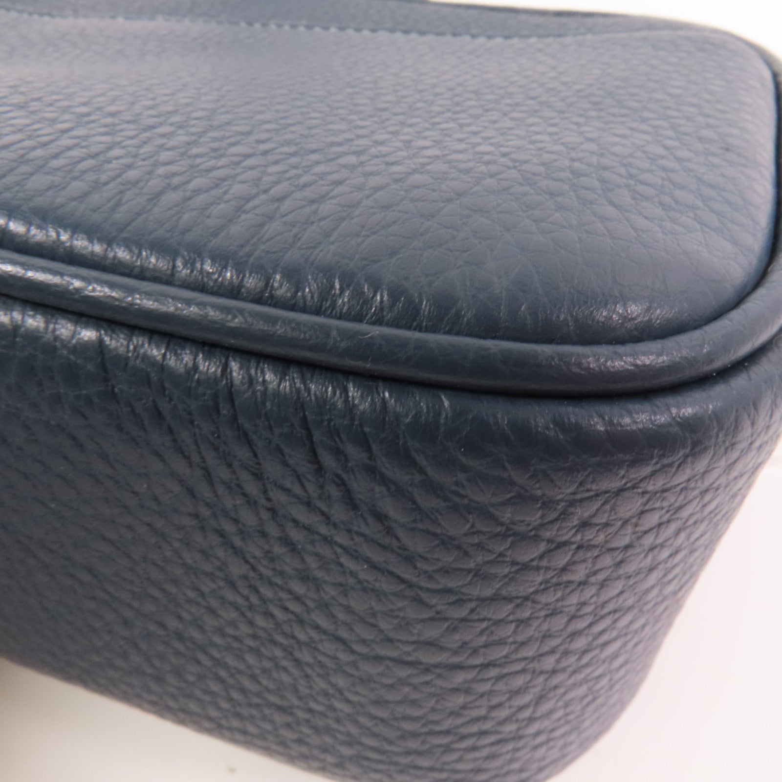 COACH 牛皮皮革Shoulder Bag銀扣肩背袋