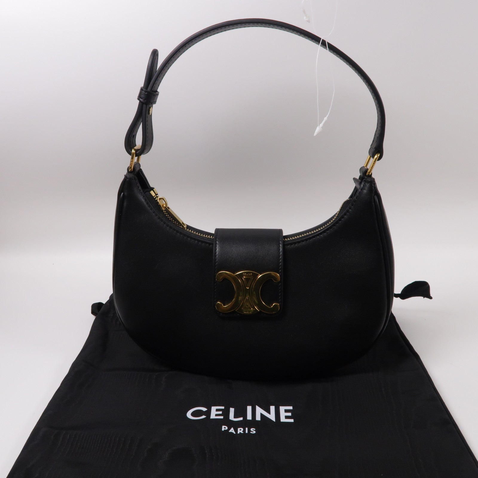 CELINE 牛皮皮革Medium Ava Triomphe金扣肩背袋黑色