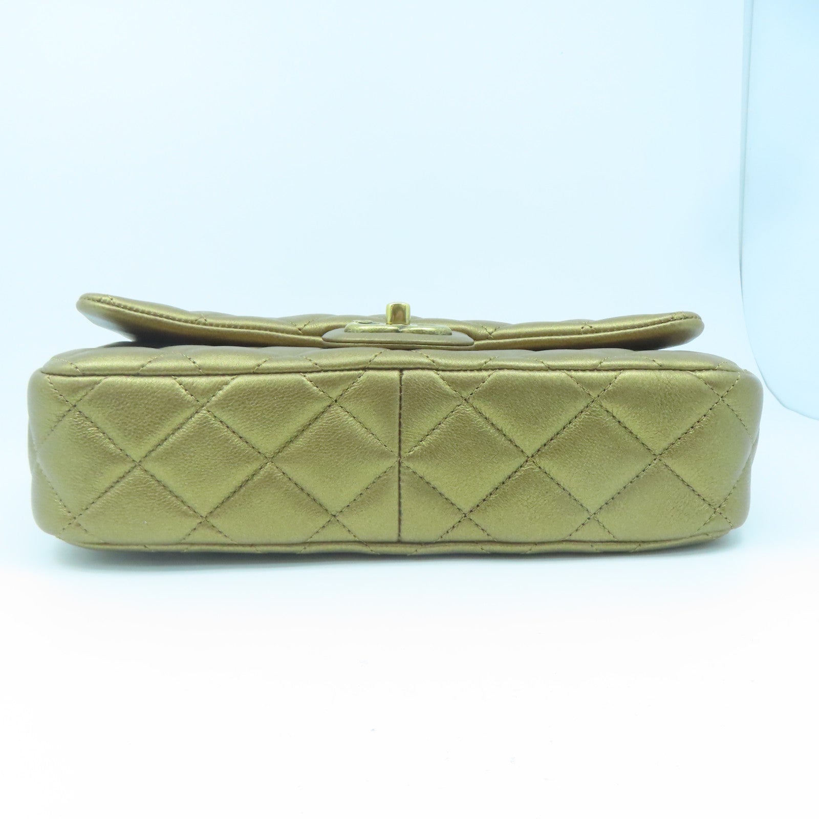 CHANEL rhombic cowhide leather Chain Shoulder gold buckle chain strap shoulder bag gold