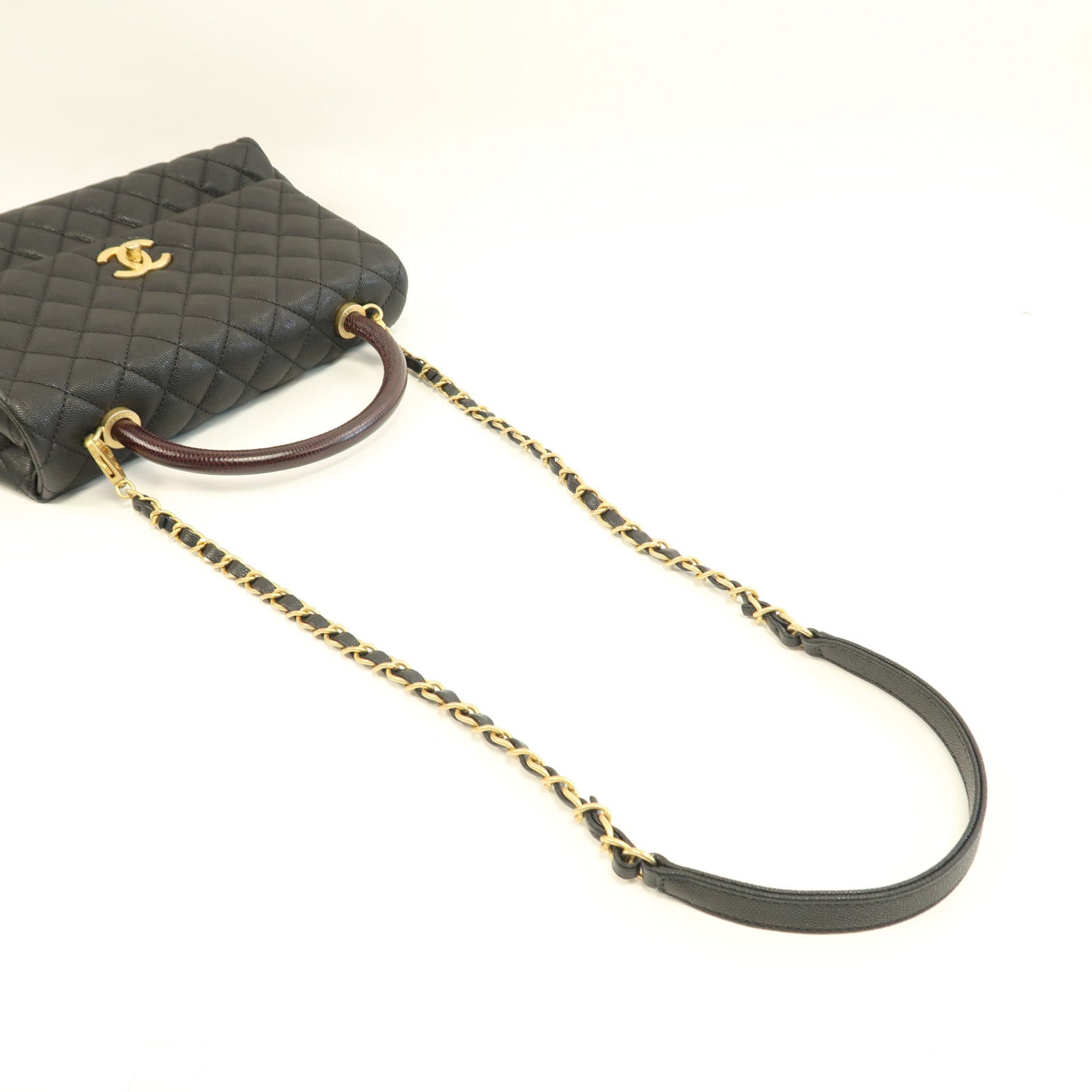 CHANEL 菱格牛皮皮革Coco Handle Medium金扣手挽肩背兩用袋黑色