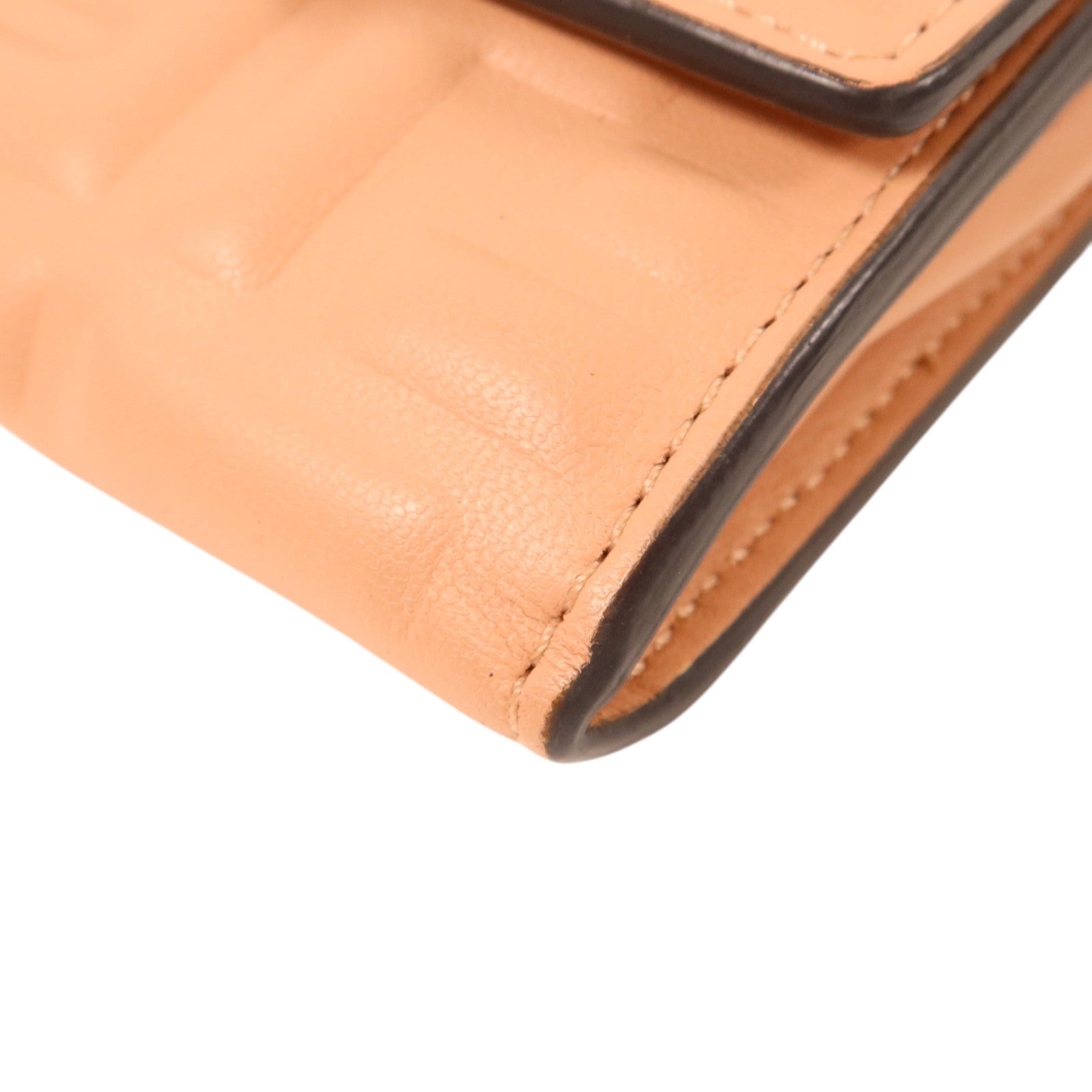 FENDI 羊皮皮革Baguette Continental Wallet金扣長錢包