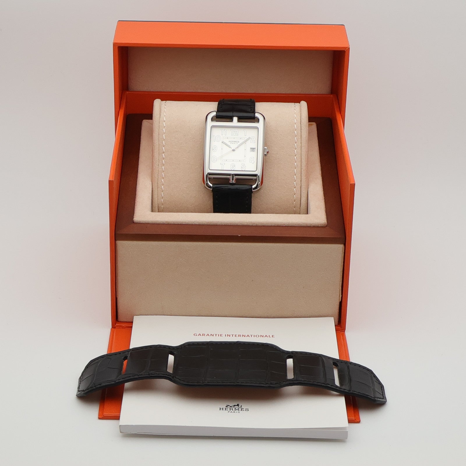 HERMES Capecod Large Model 37mm CC1.810