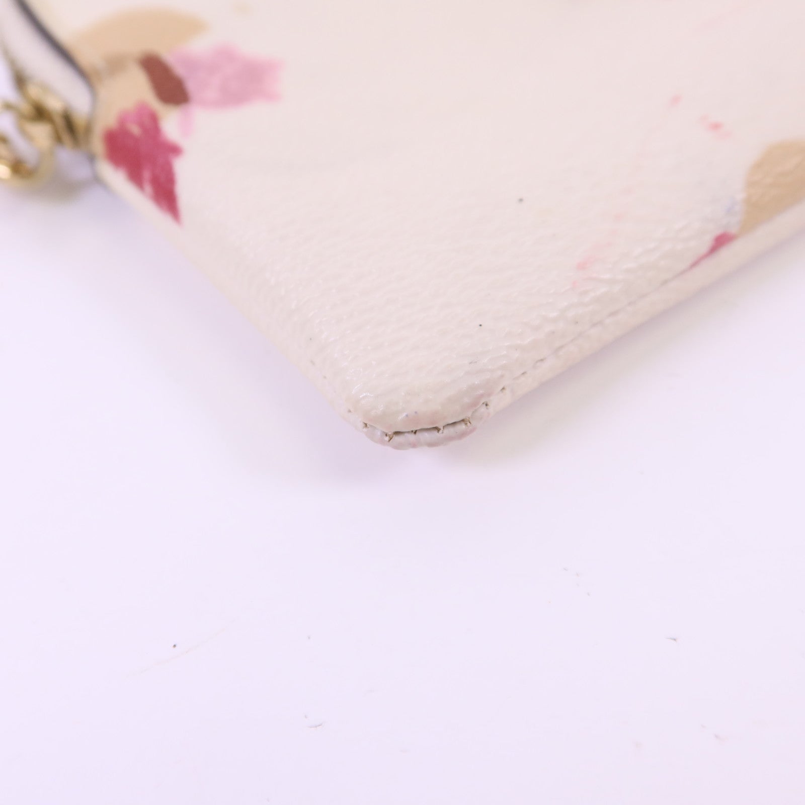 COACH 【激減優惠】牛皮皮革Pouch金扣小袋