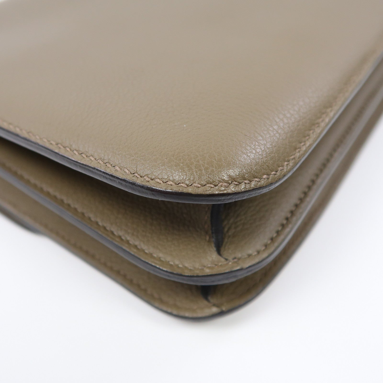 HERMES Evercolor皮革Constance 24金扣肩背袋Origan