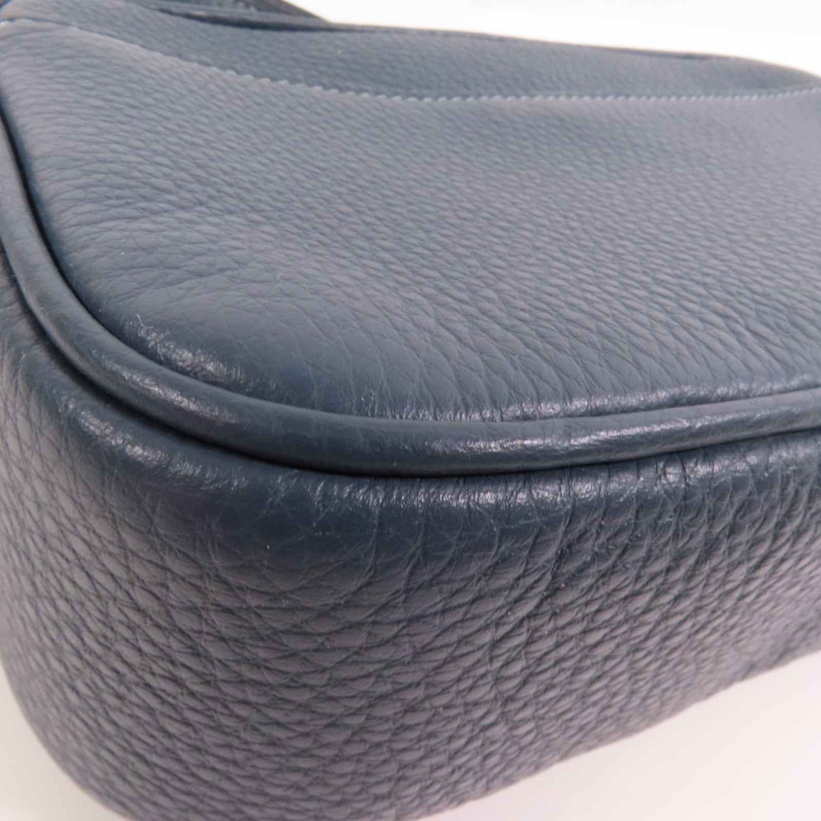 COACH 牛皮皮革Shoulder Bag銀扣肩背袋