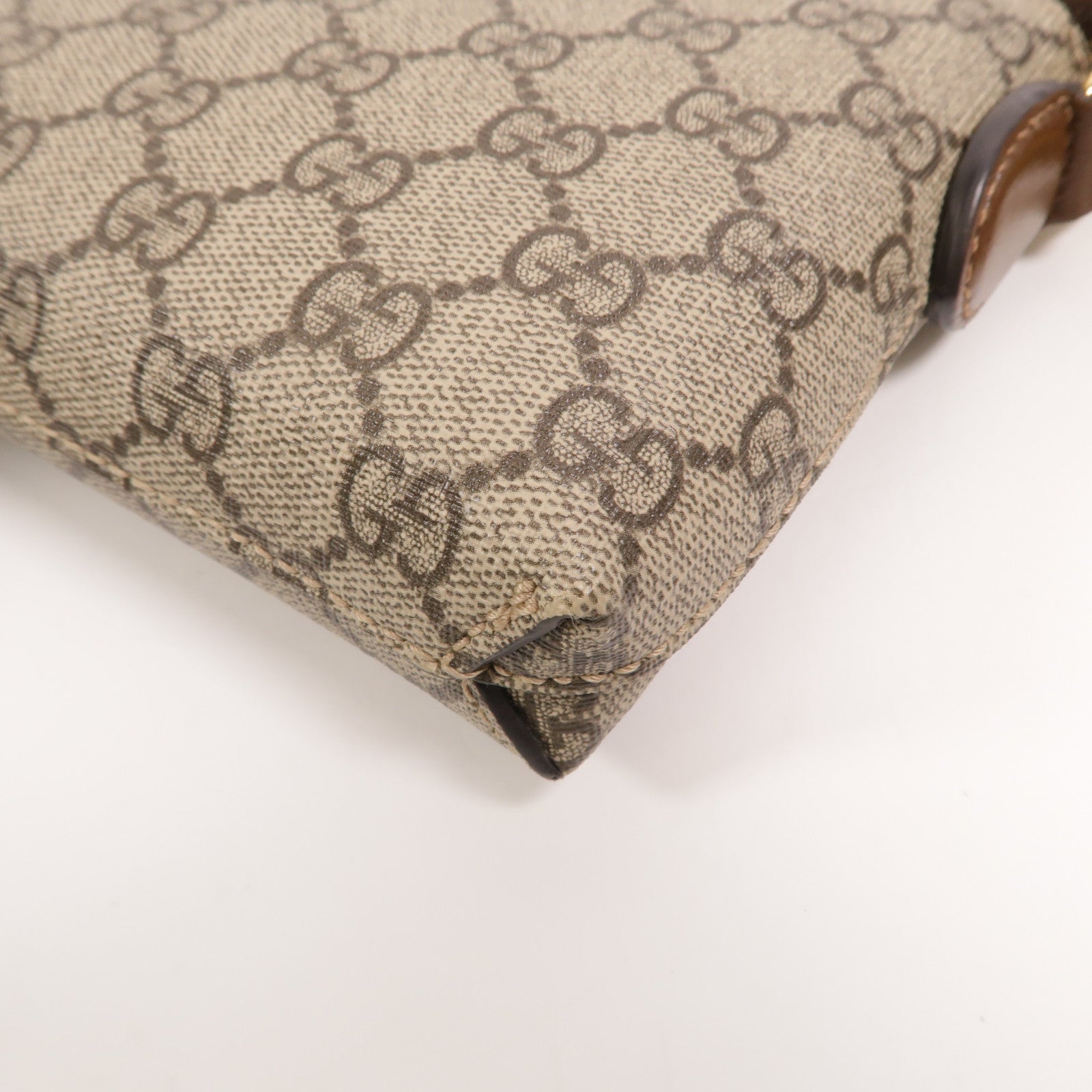 GUCCI 塗層帆布Interlocking G Messenger手挽肩背兩用袋