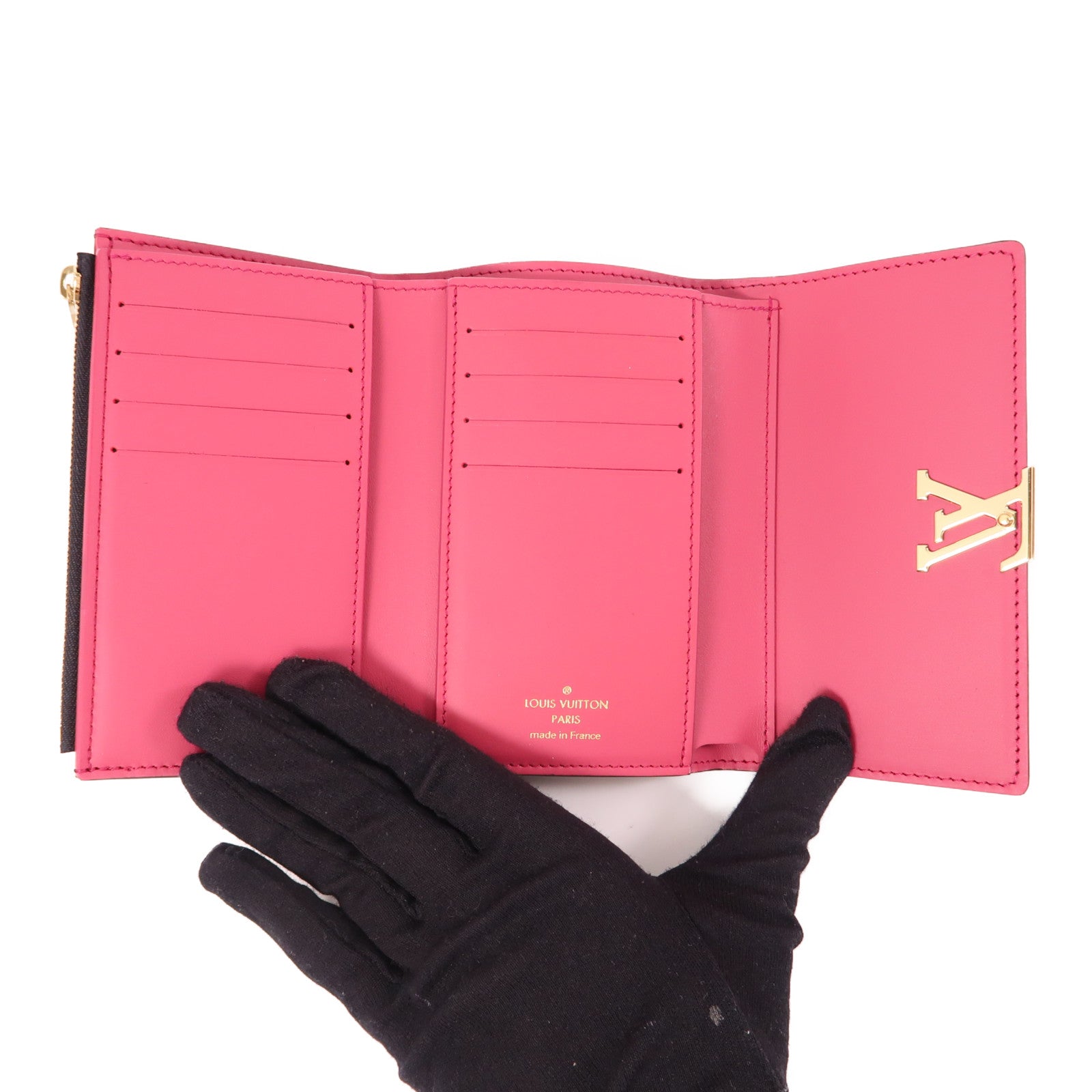 LOUIS VUITTON Taurillon Capucines Wallet金扣錢包
