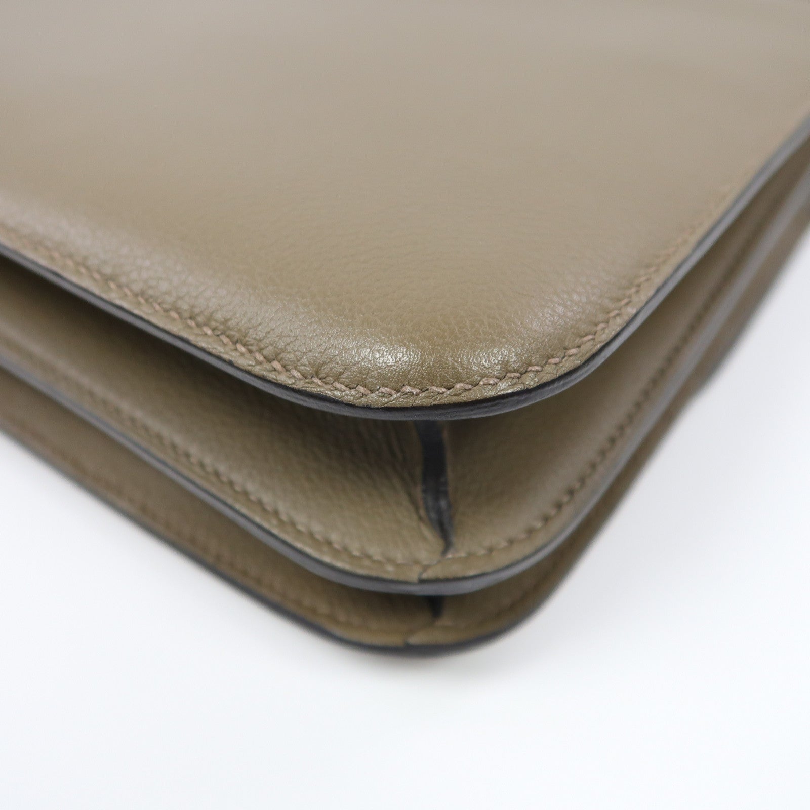 HERMES Evercolor皮革Constance 24金扣肩背袋Origan